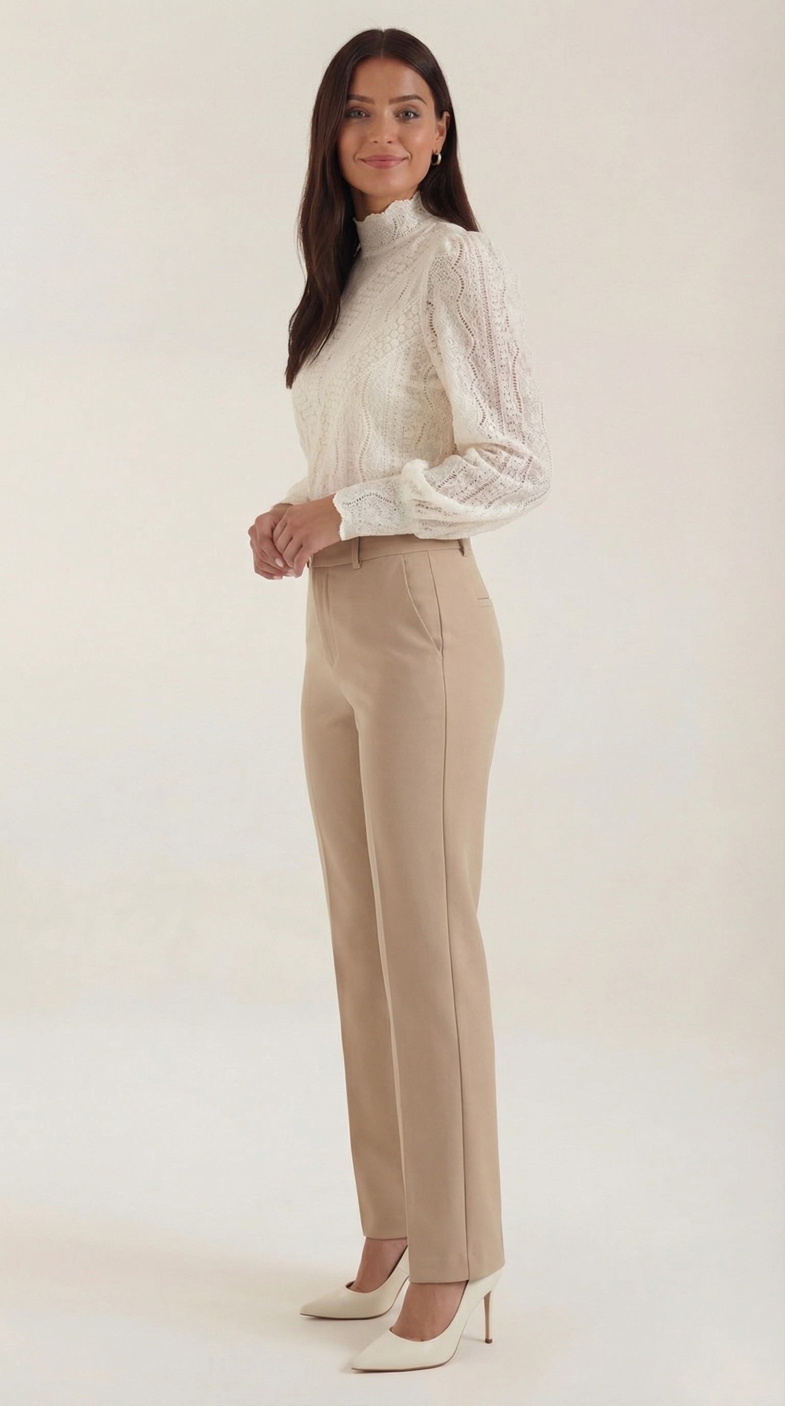 Blusa de manga larga estructurada de líneas elegantes