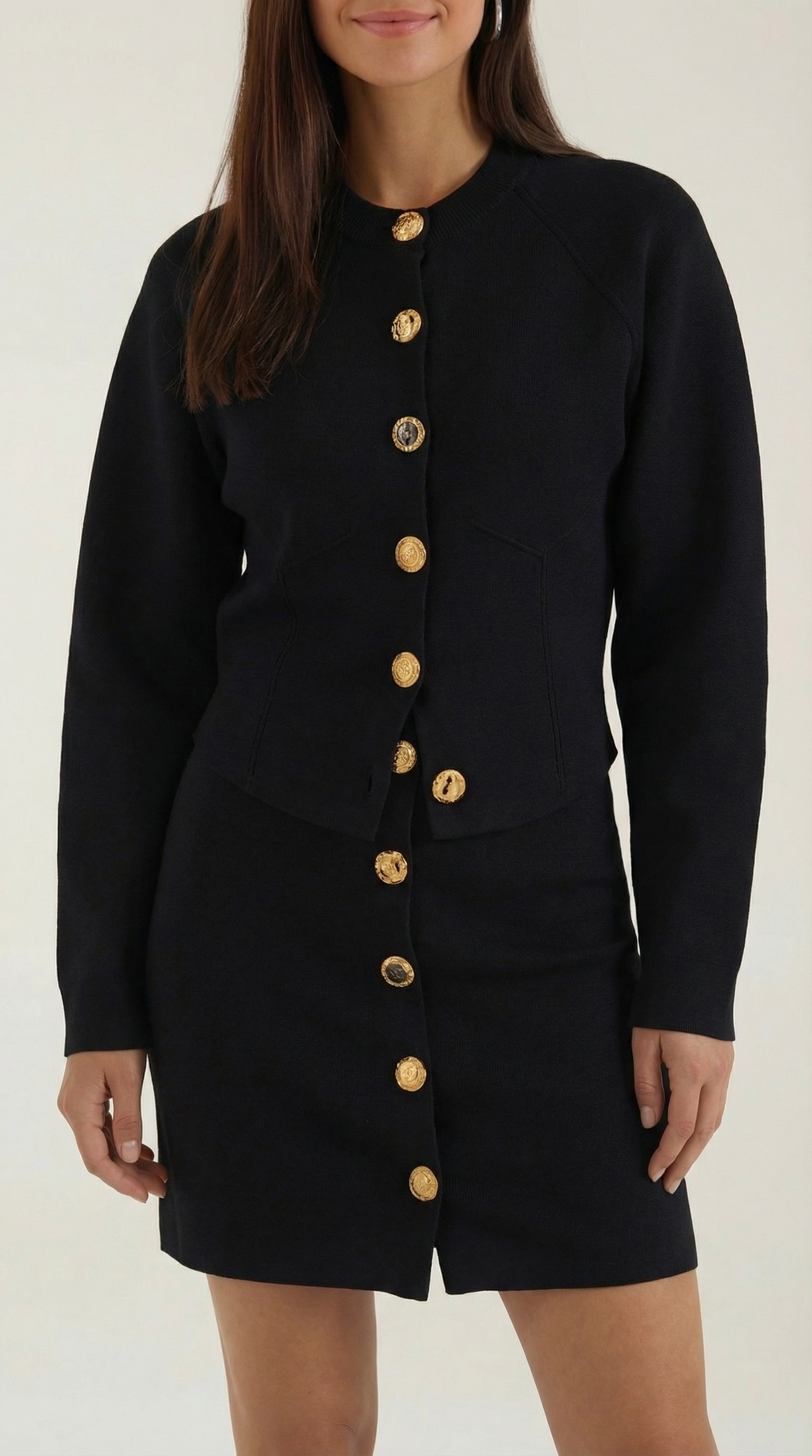 Conjunto de chaqueta de punto y falda abotonada coordinado