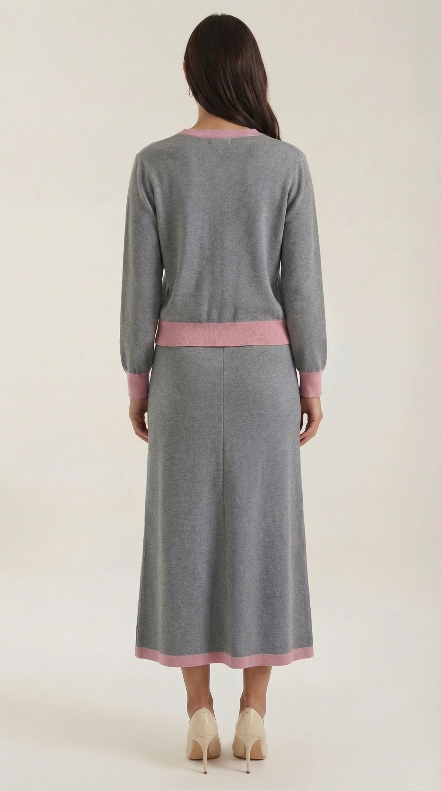 Conjunto de suéter con escote en V y falda midi fluida