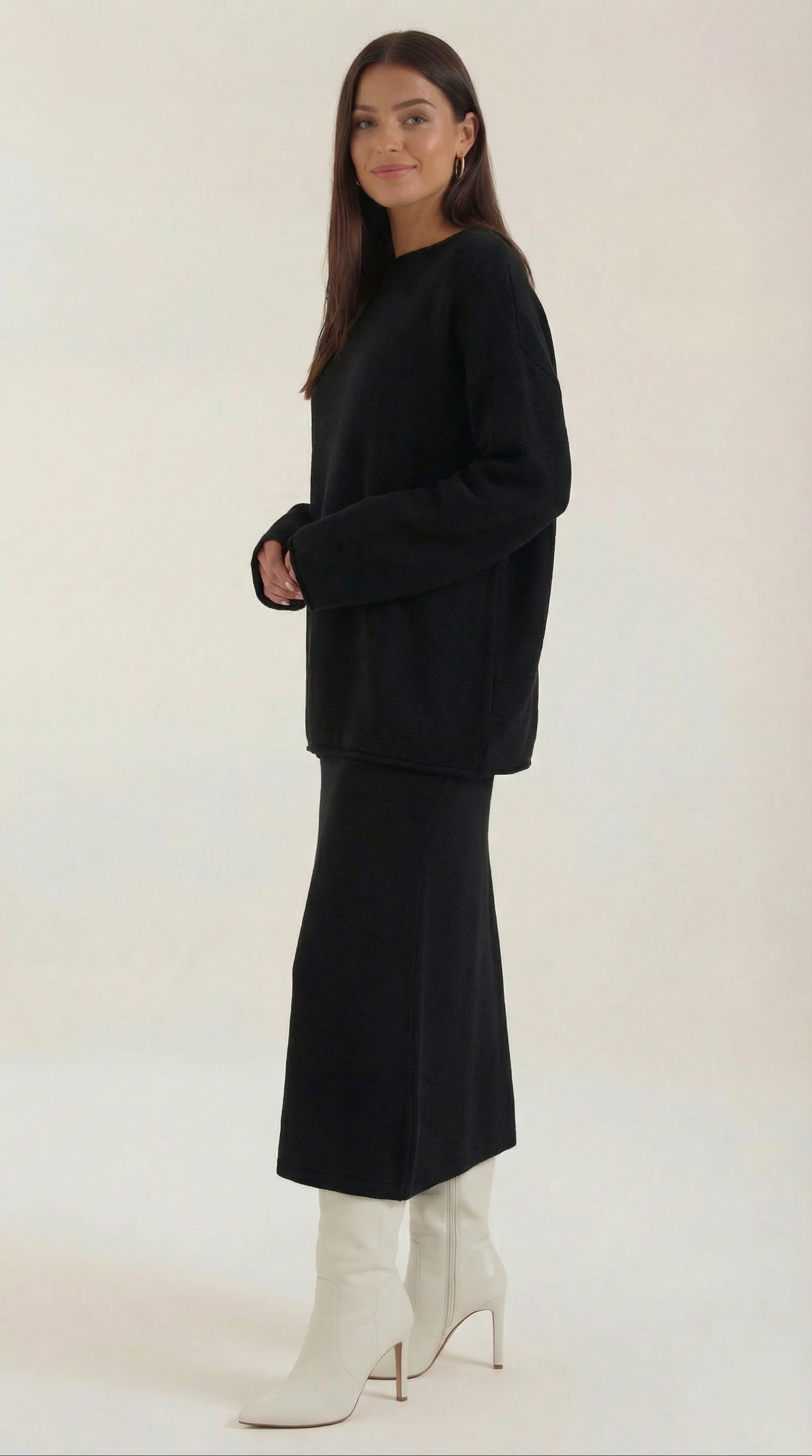 Conjunto de suéter y falda de silueta elegante