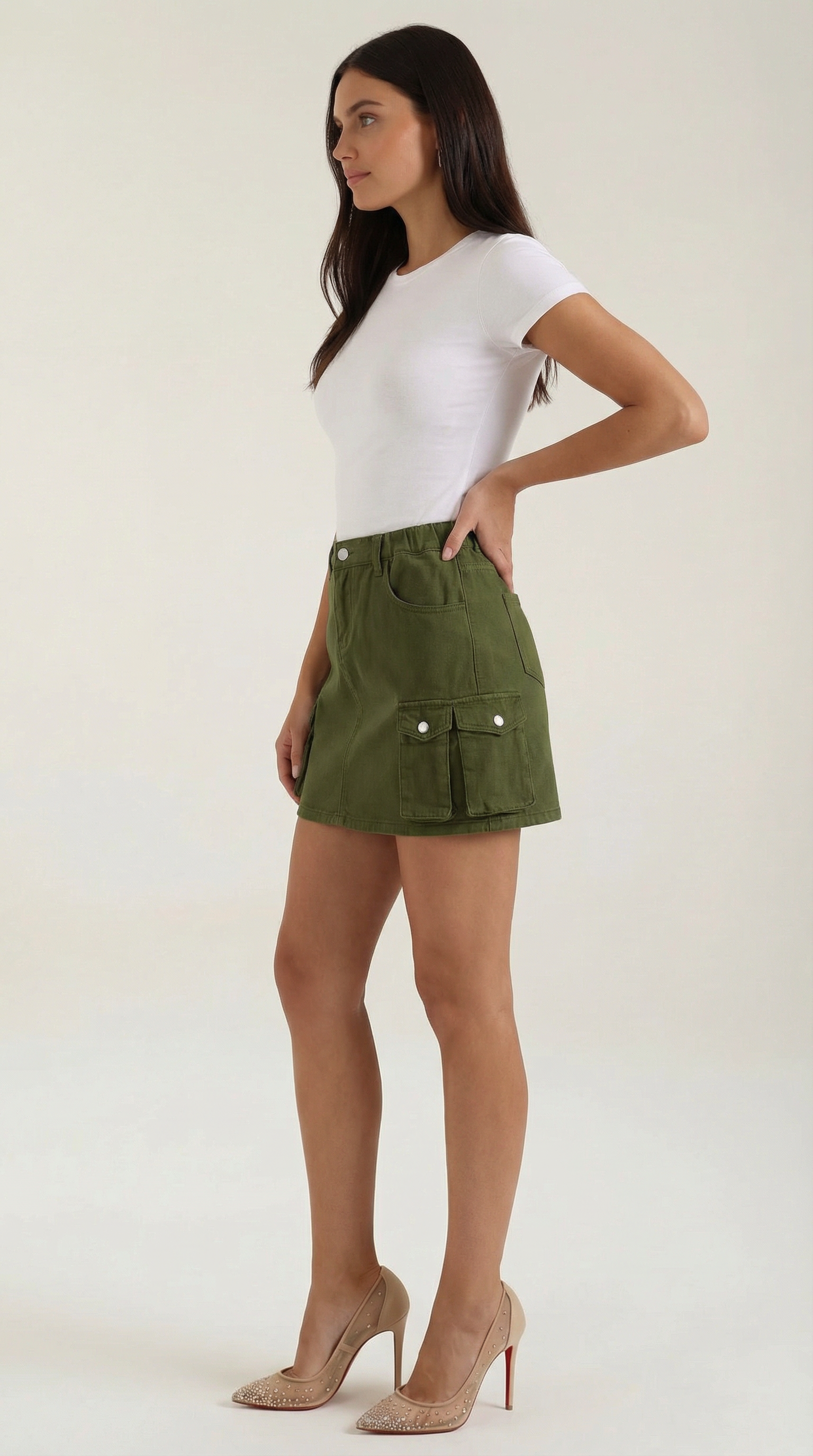 Falda cargo de estilo utilitario moderno