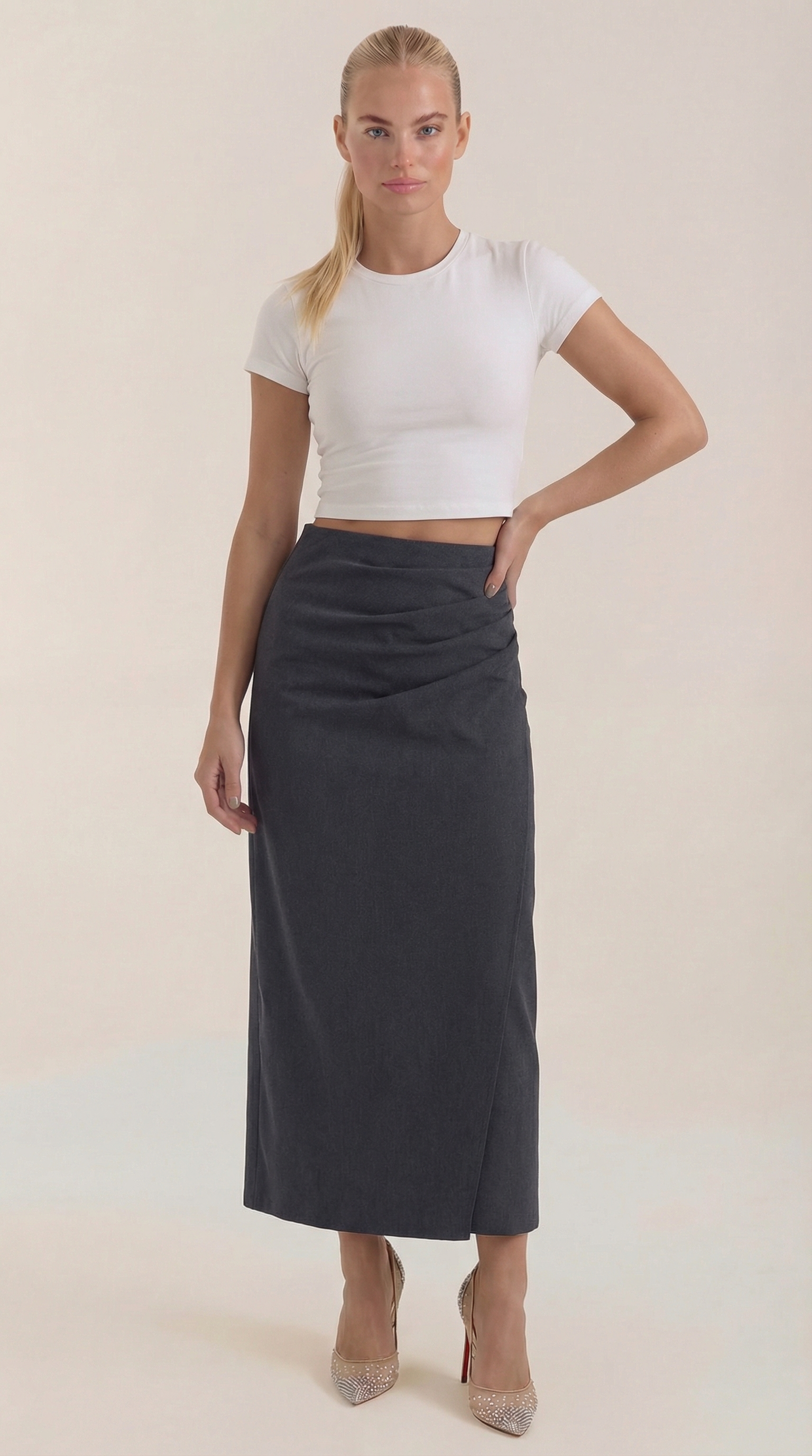 Falda midi con volantes y caída ligera