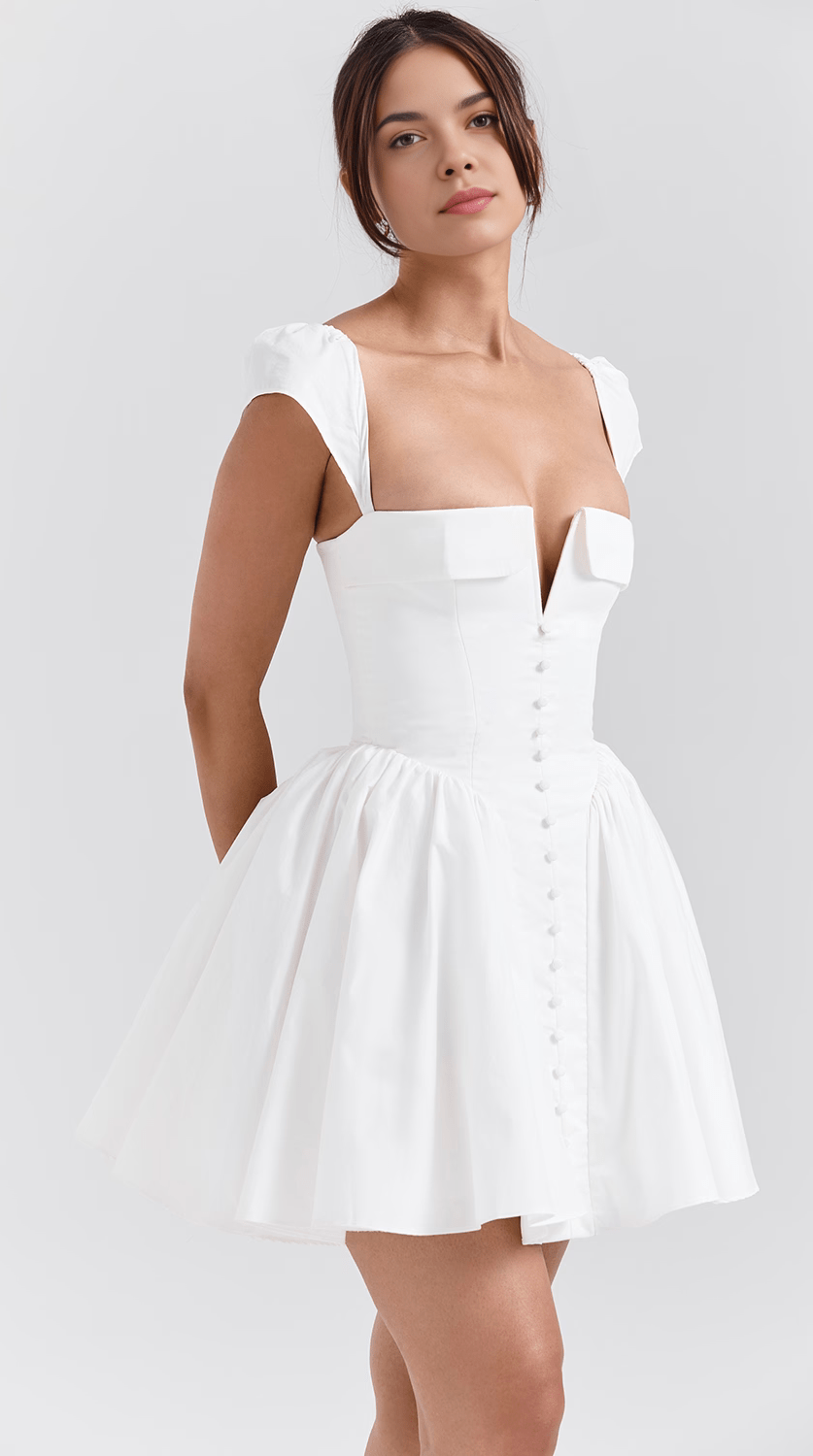 Minivestido corte femenino versátil