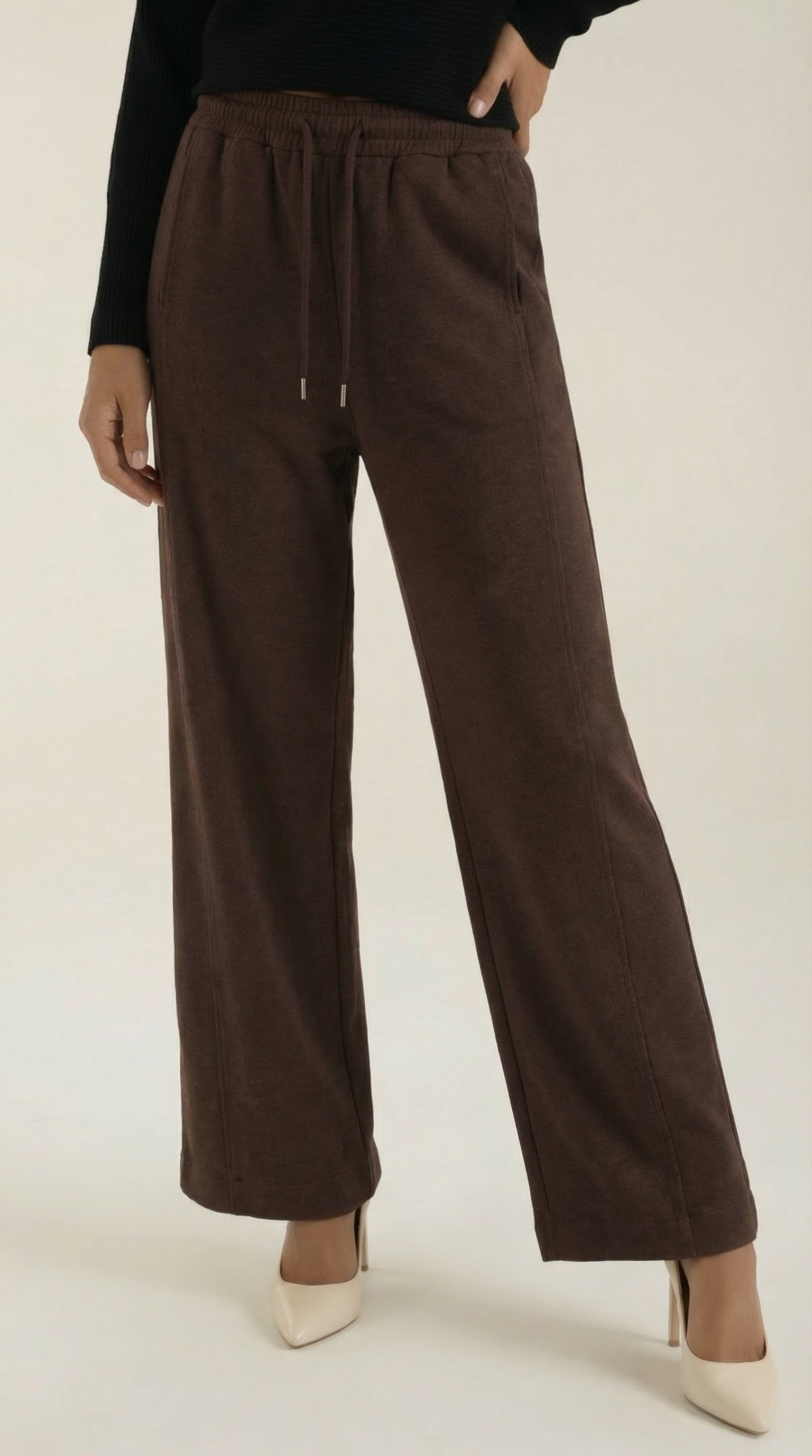 Pantalón ancho con cordón de estilo casual