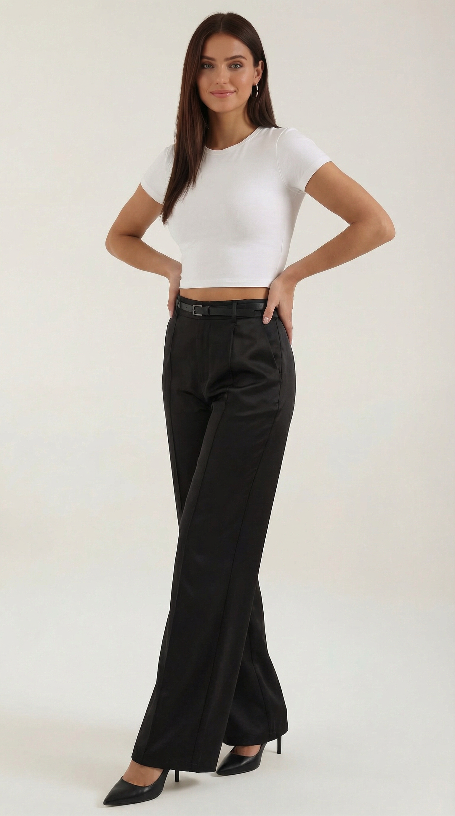 Pantalón ancho de tejido fluido