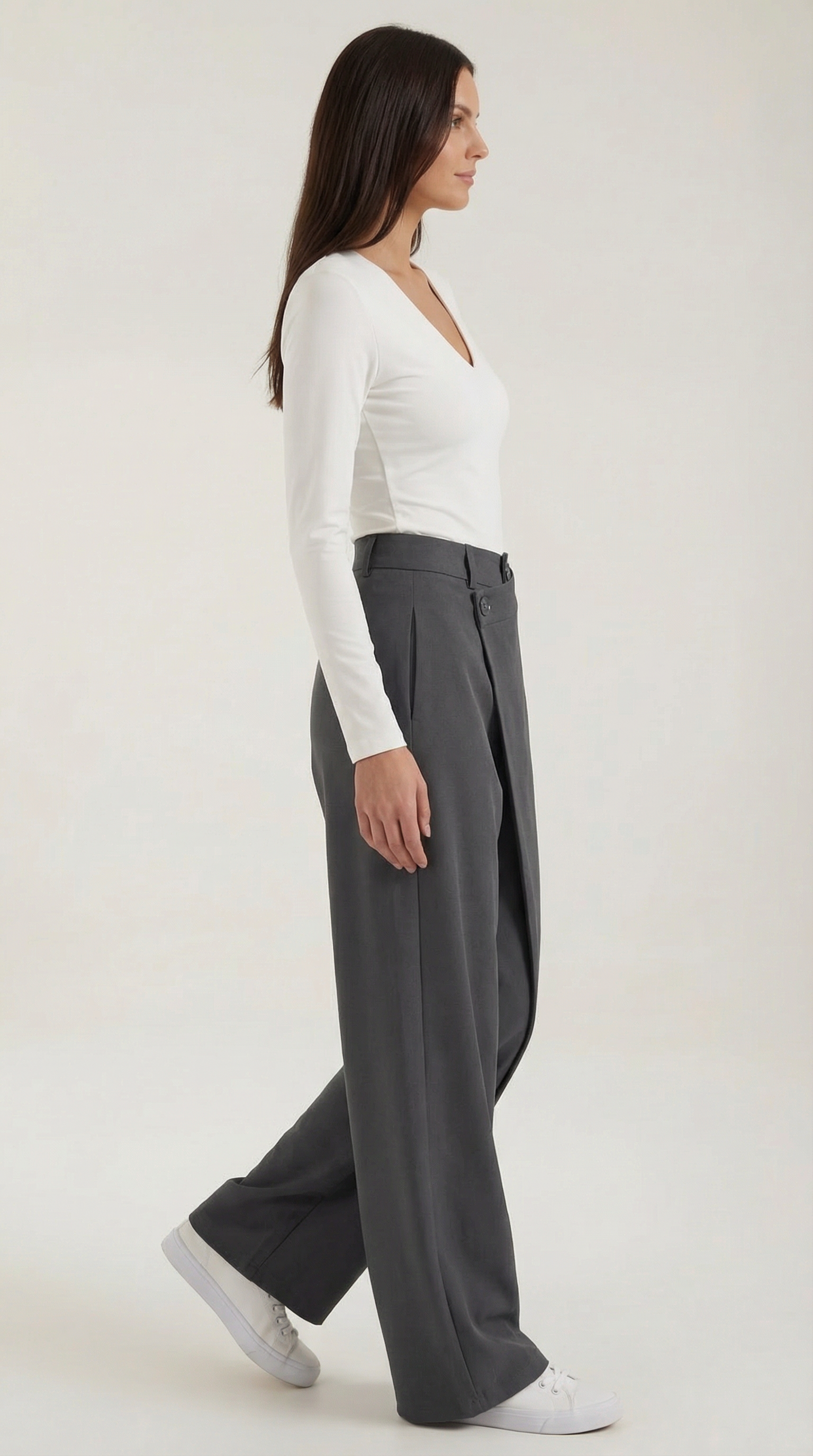 Pantalón asimétrico de silueta moderna