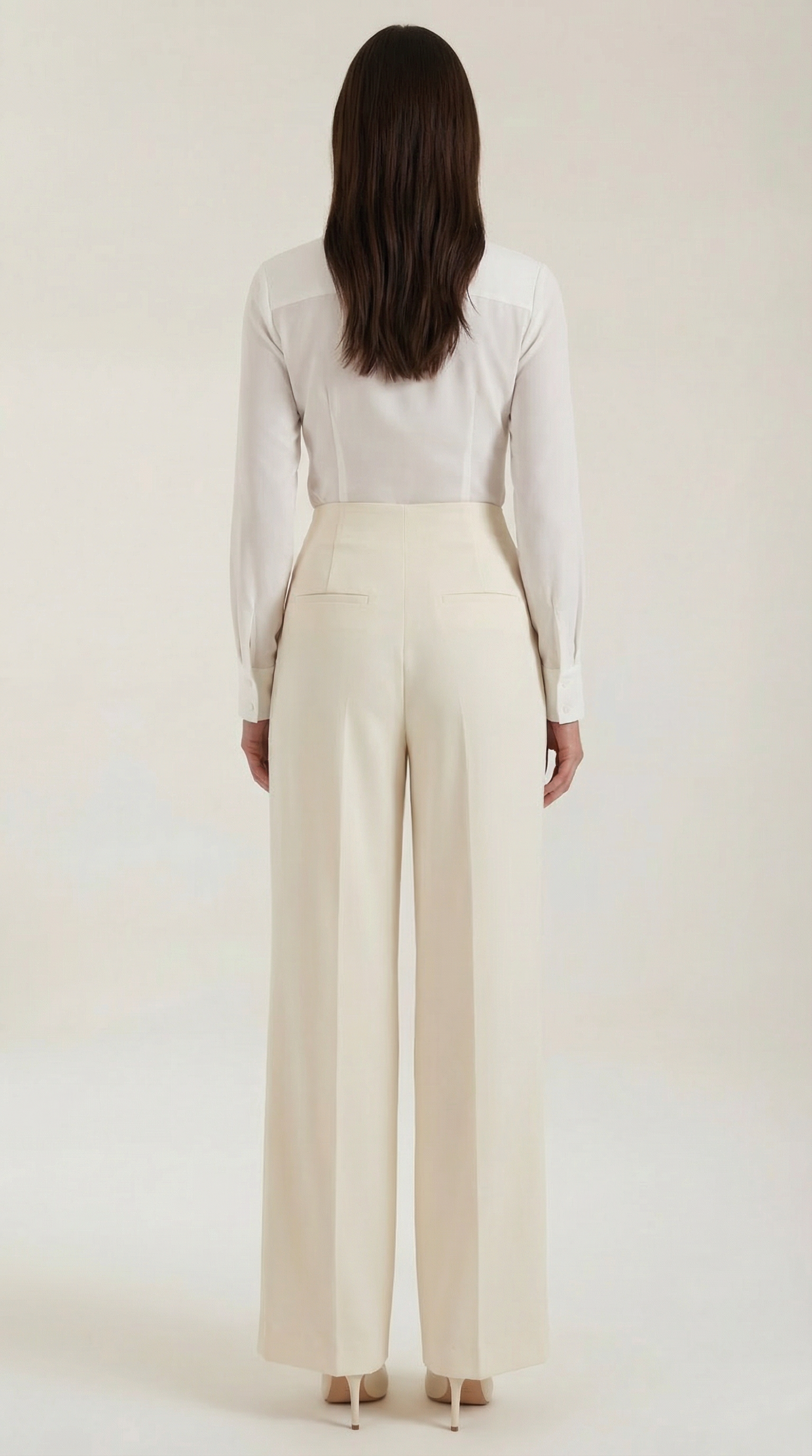 Pantalones plisados de estilo elegante