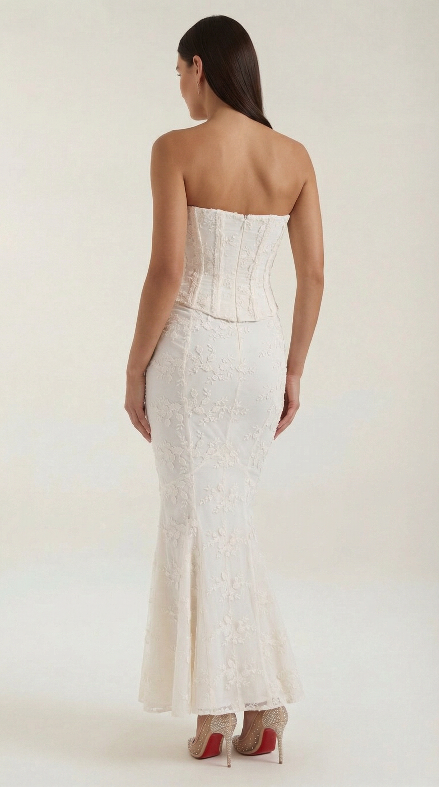 Vestido maxi con corsé estructurado
