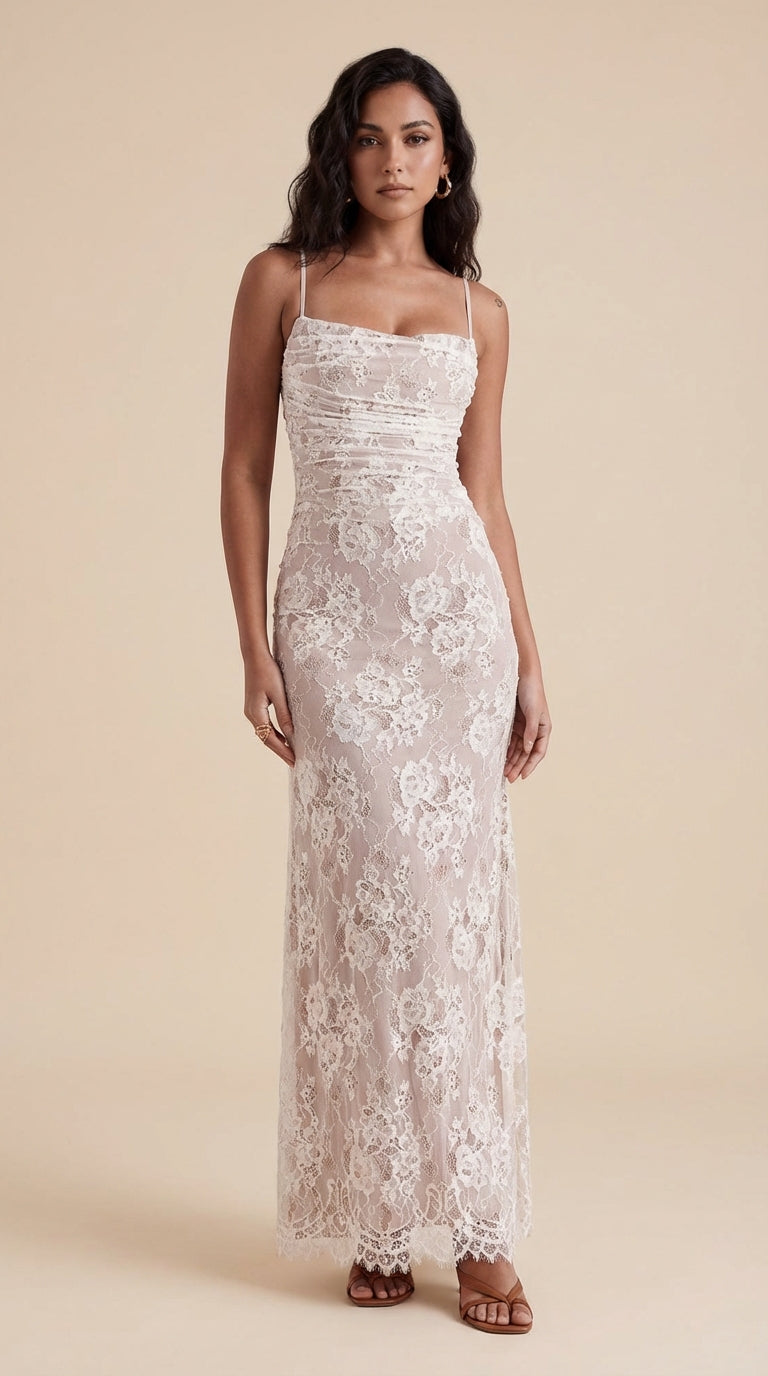 Vestido maxi de corte fluido elegante