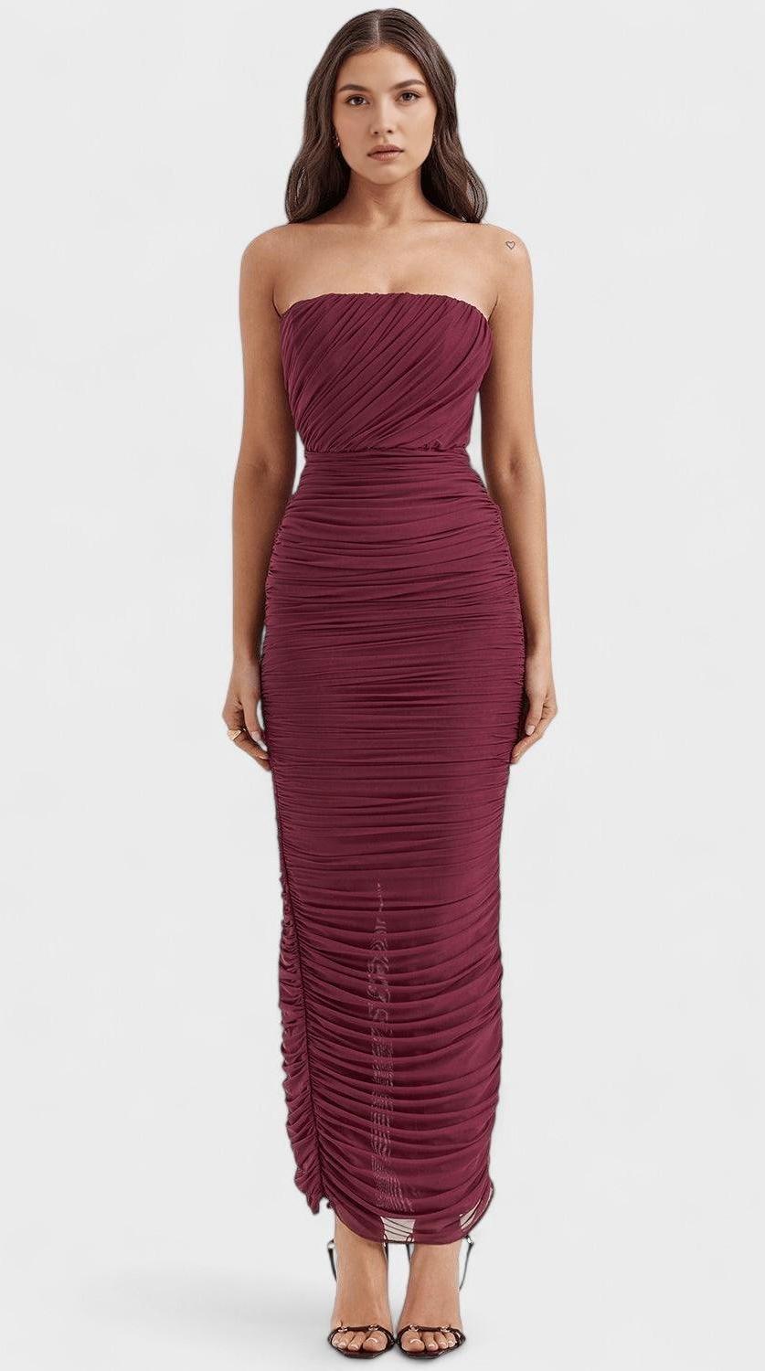 Vestido maxi fluido con silueta estilizada