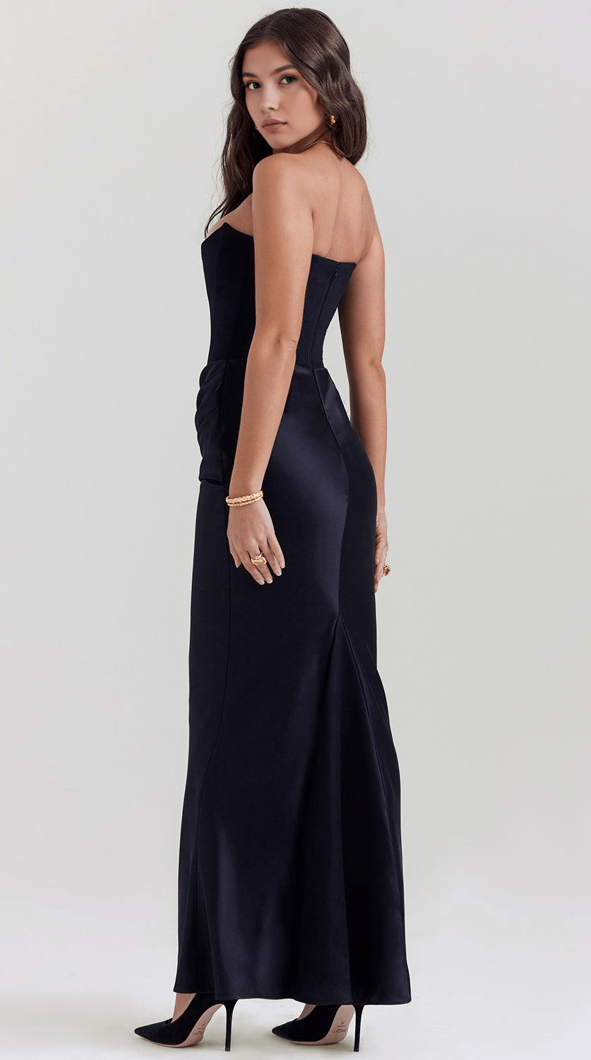 Vestido maxi fluido de caída elegante