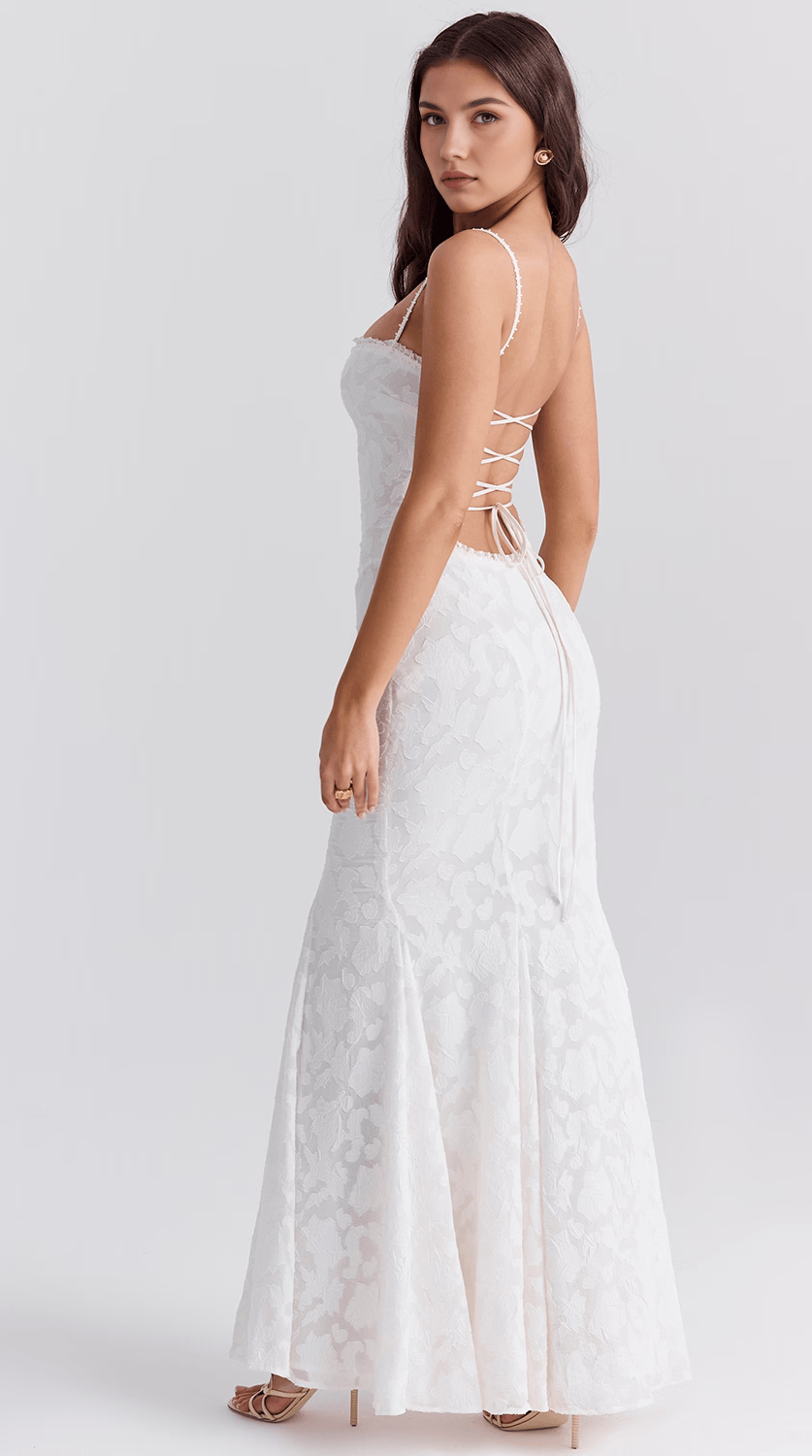 Vestido maxi fluido de silueta premium