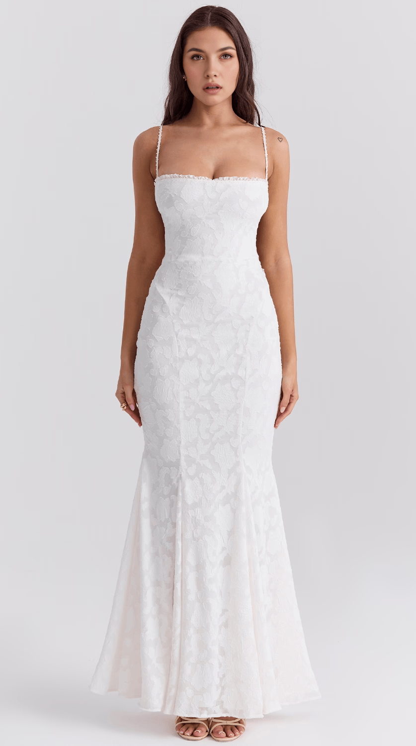 Vestido maxi fluido de silueta premium