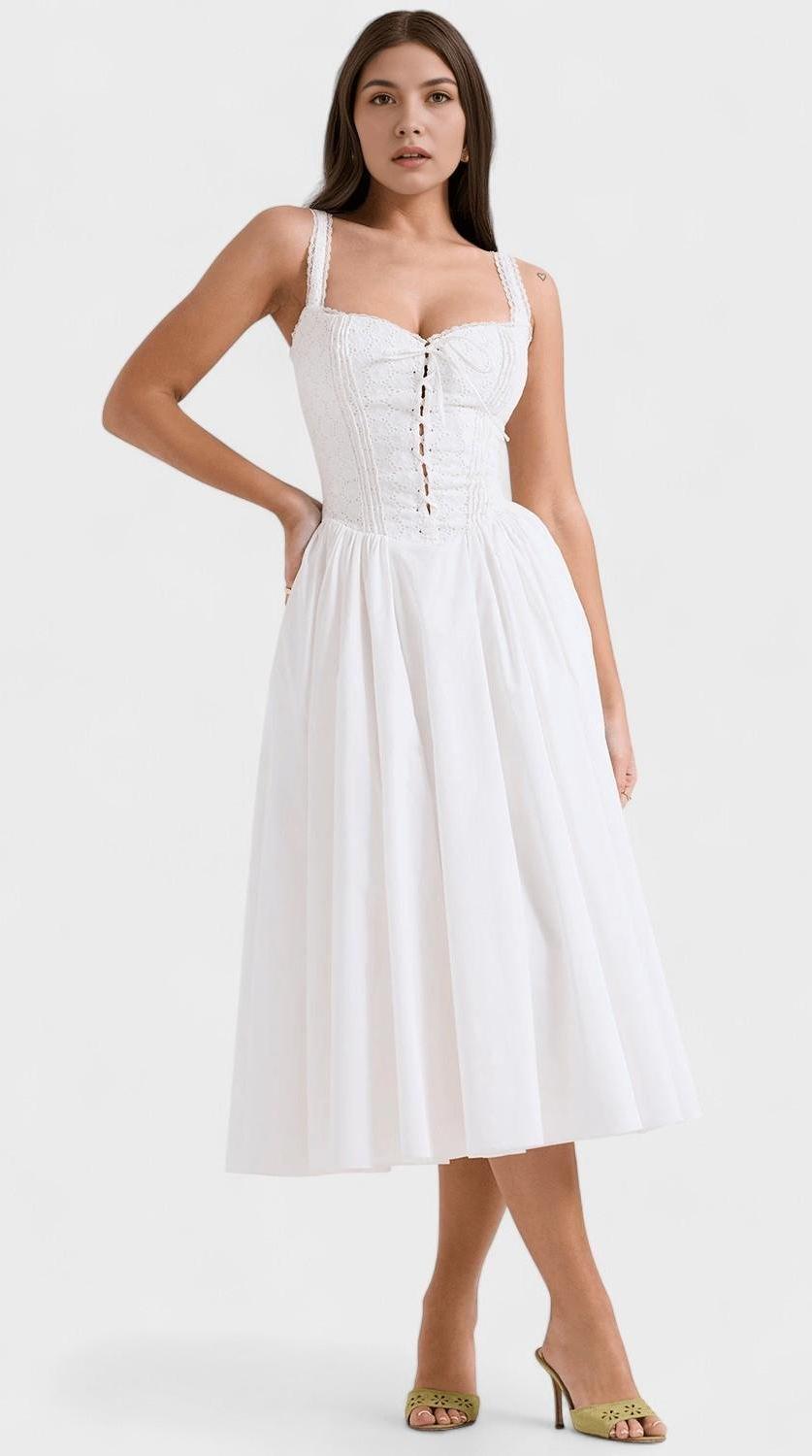 Vestido midi de silueta drapeada fluida