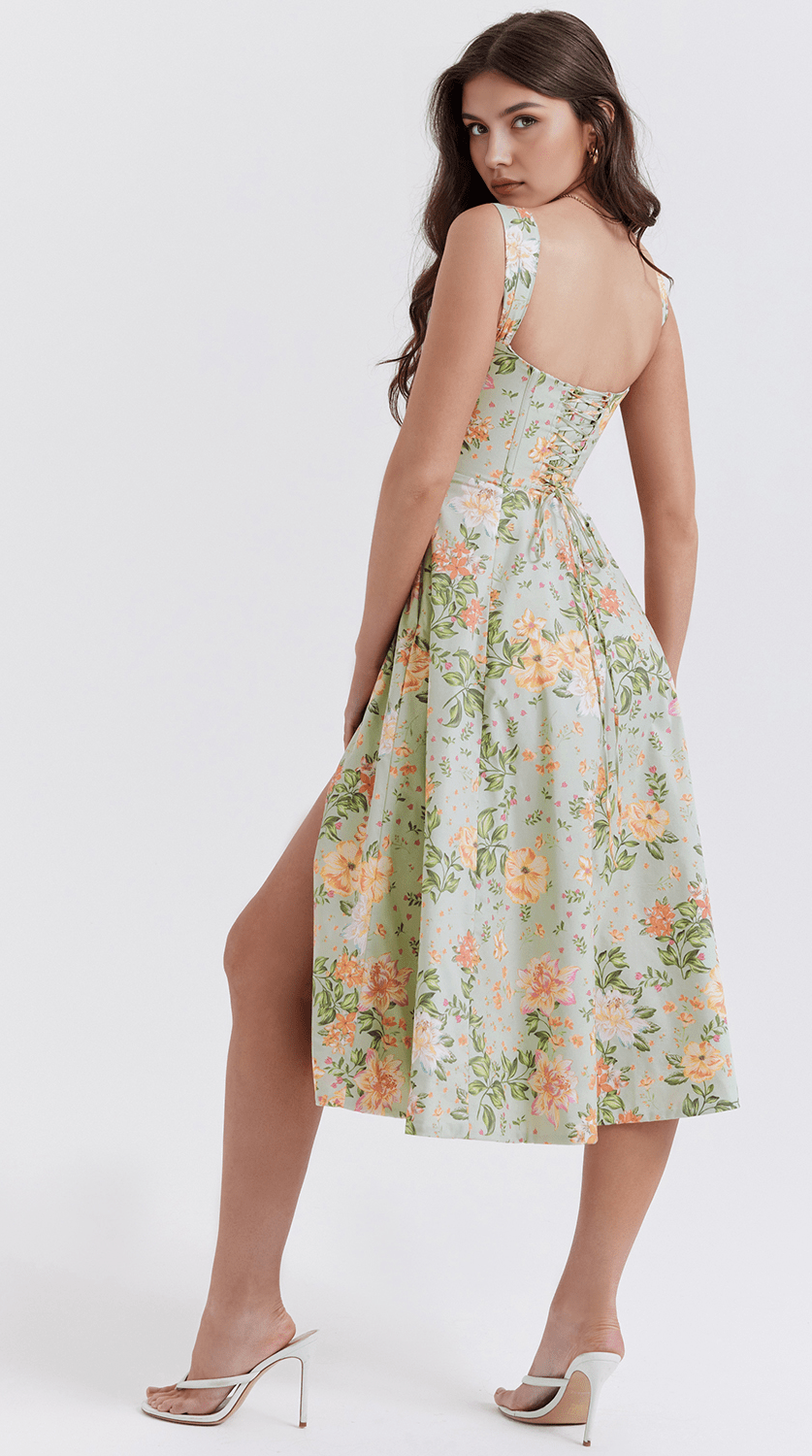 Vestido midi drapeado de silueta atemporal