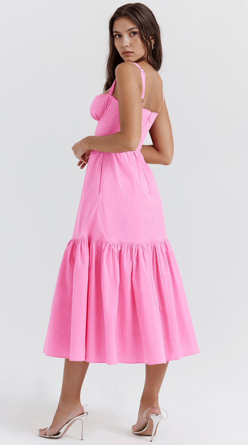 Vestido midi drapeado elegante y versátil
