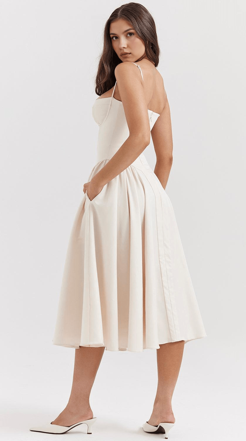 Vestido midi drapeado ligero y elegante