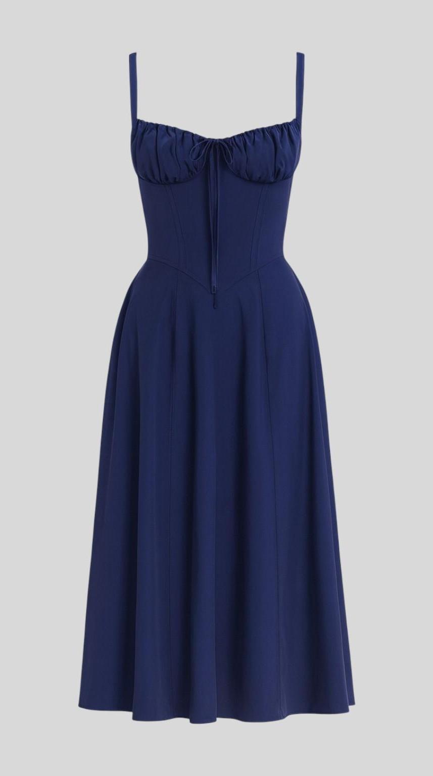 Vestido midi drapeado versátil