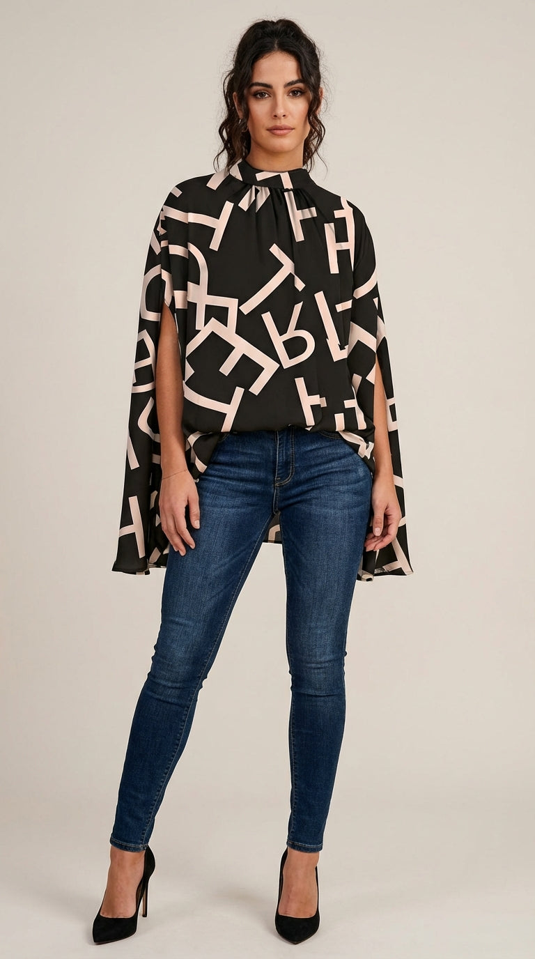 Blusa de noche con acabado elegante y fluido