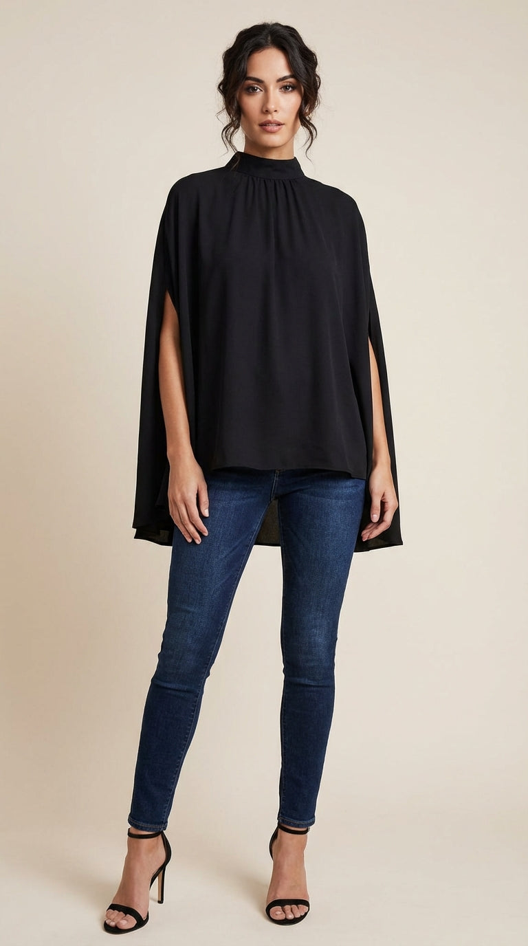 Blusa de noche con acabado elegante y fluido