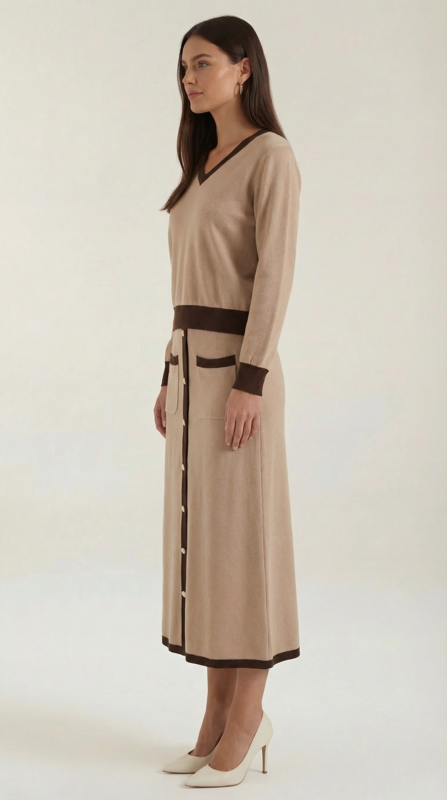 Conjunto de suéter con escote en V y falda midi fluida