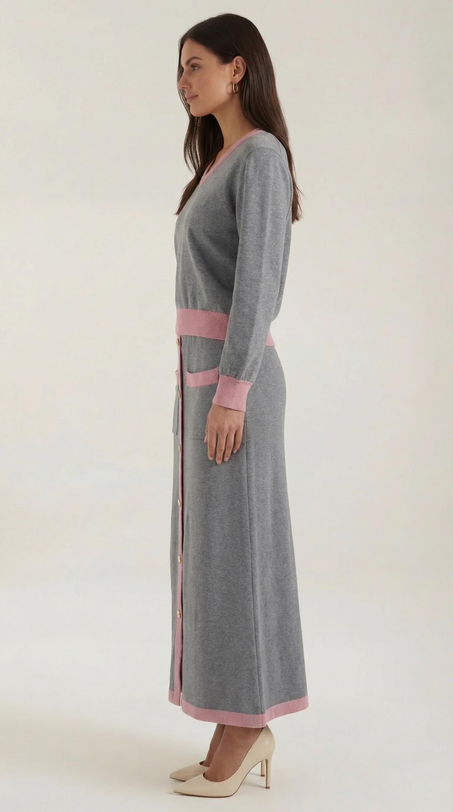 Conjunto de suéter con escote en V y falda midi fluida