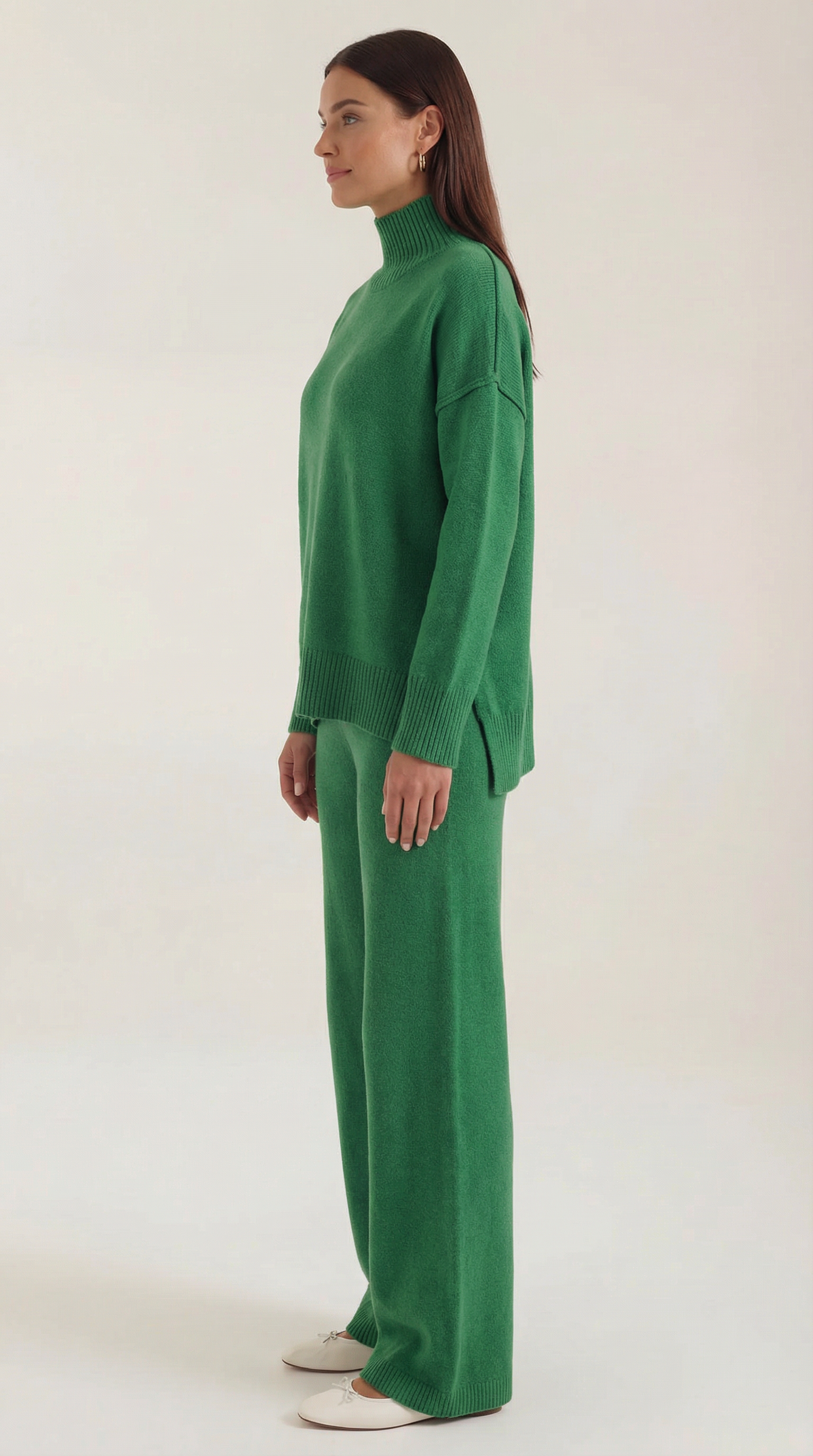 Conjunto de suéter de cuello alto con pantalones vaqueros