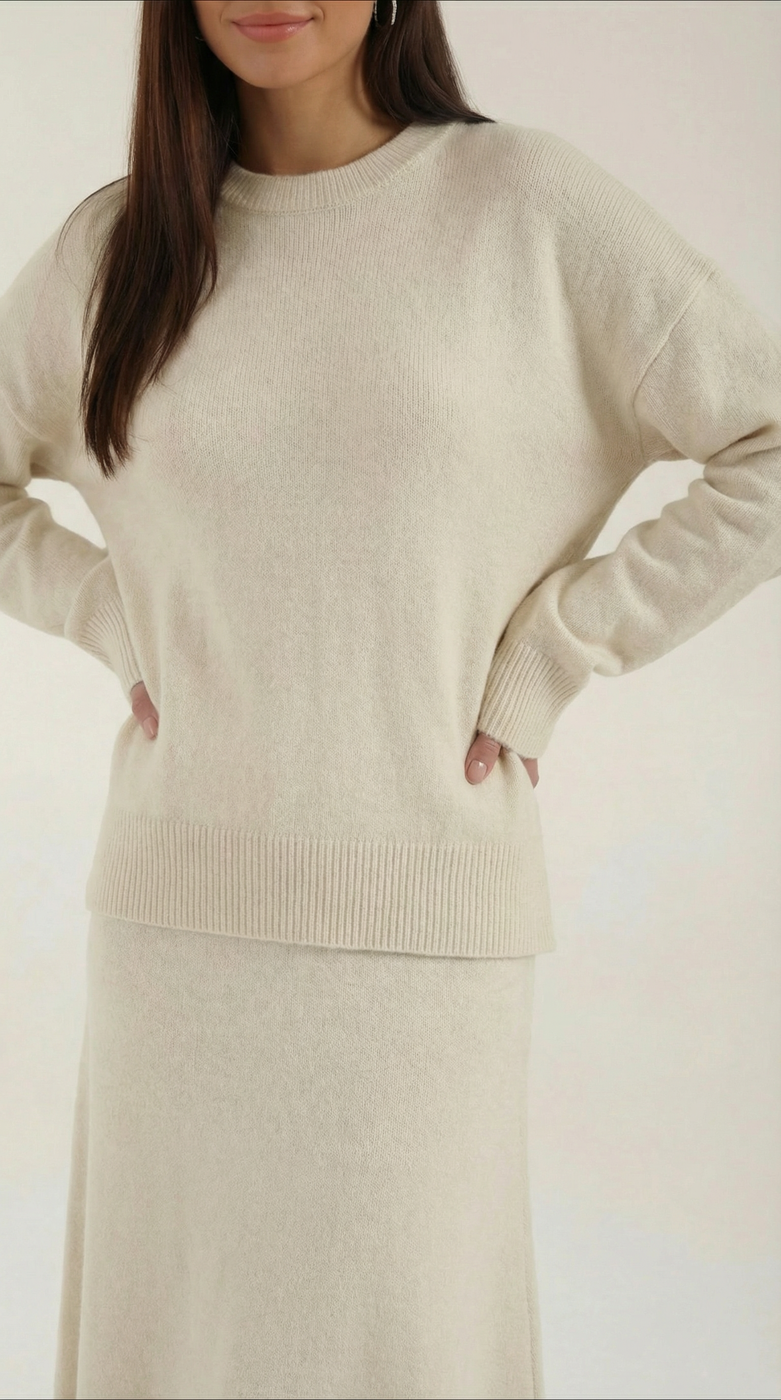 Conjunto de suéter y falda de silueta elegante