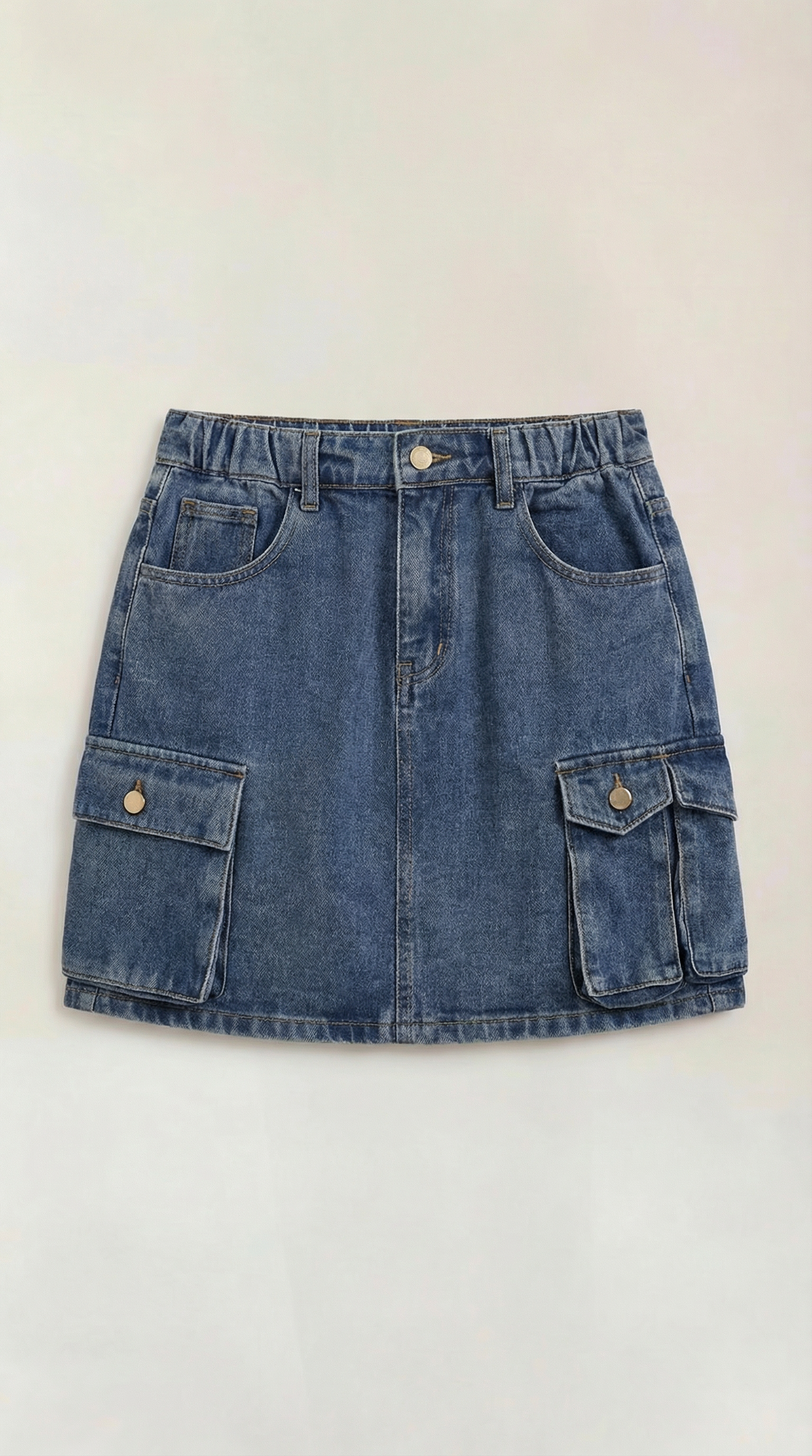 Falda cargo de estilo utilitario moderno