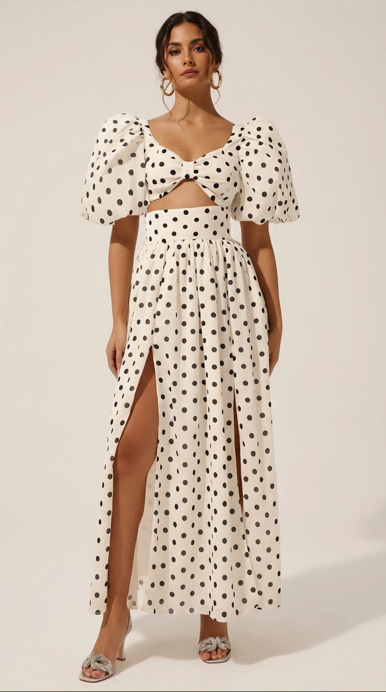 Mono moderno de diseño estructurado