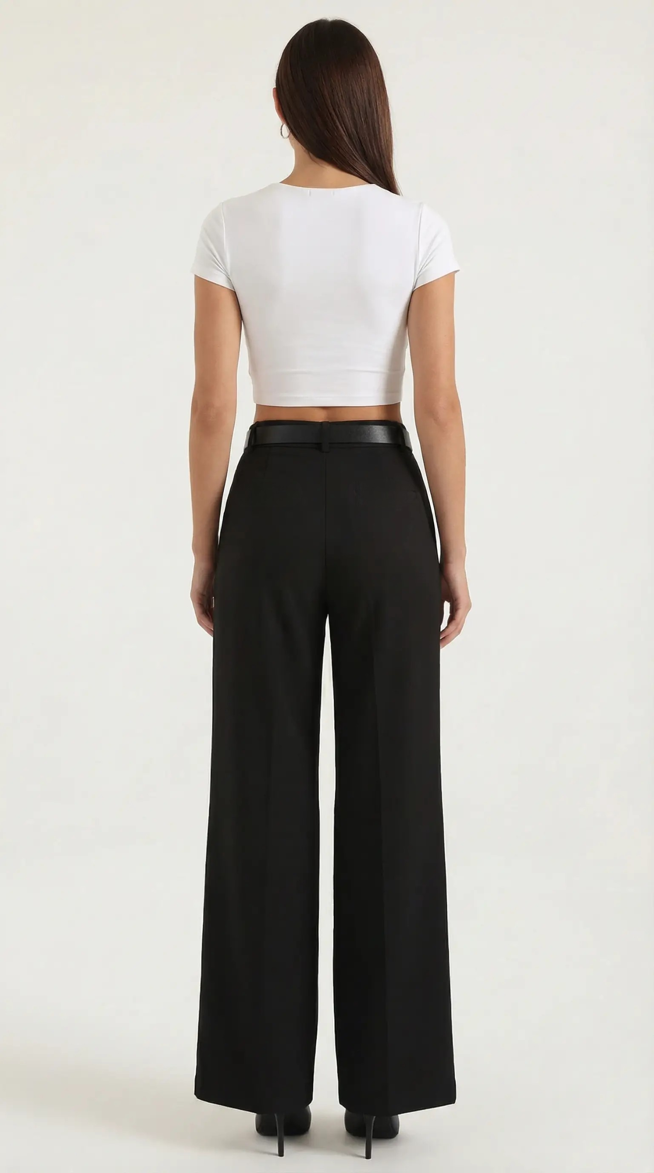 Pantalón ancho de tejido fluido