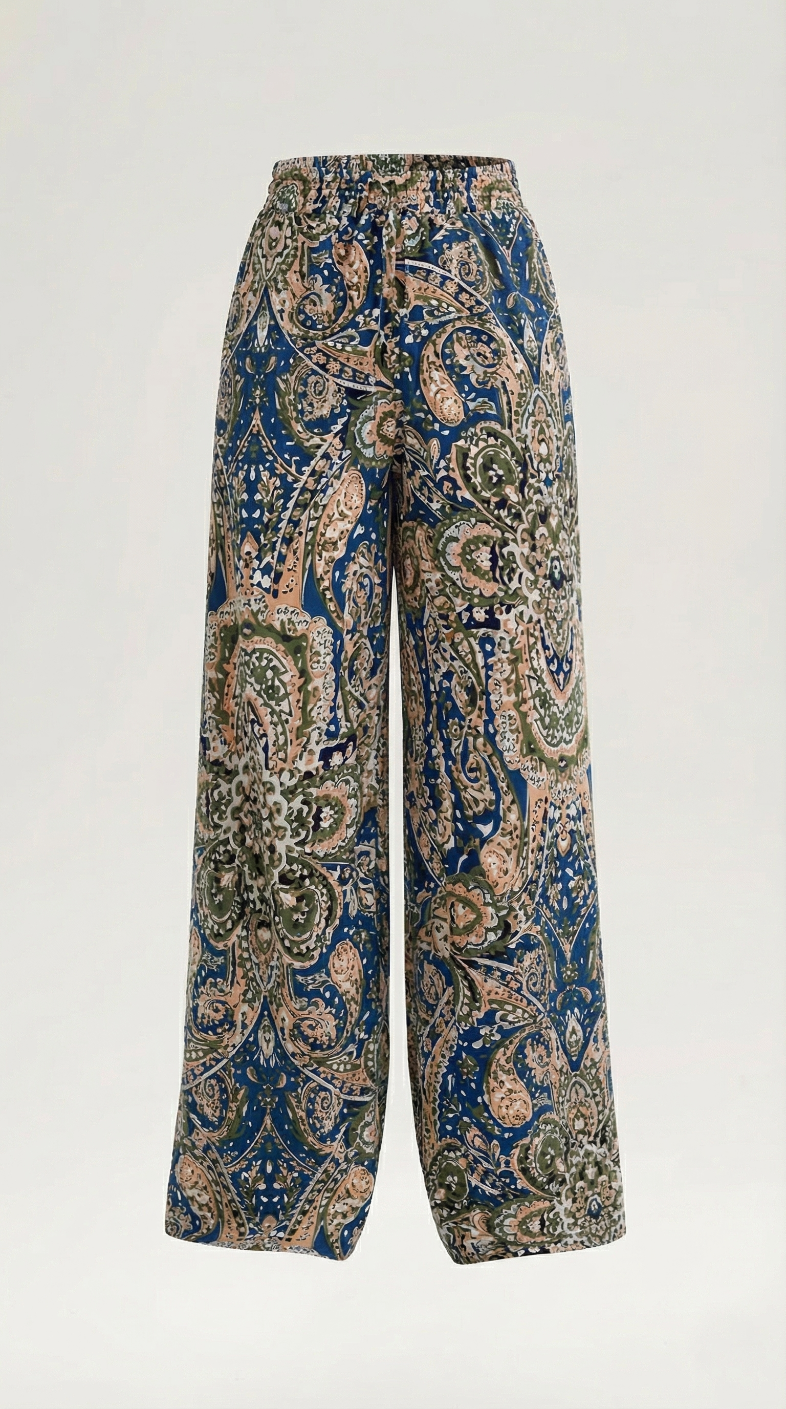 Pantalón con estampado paisley de inspiración bohemia