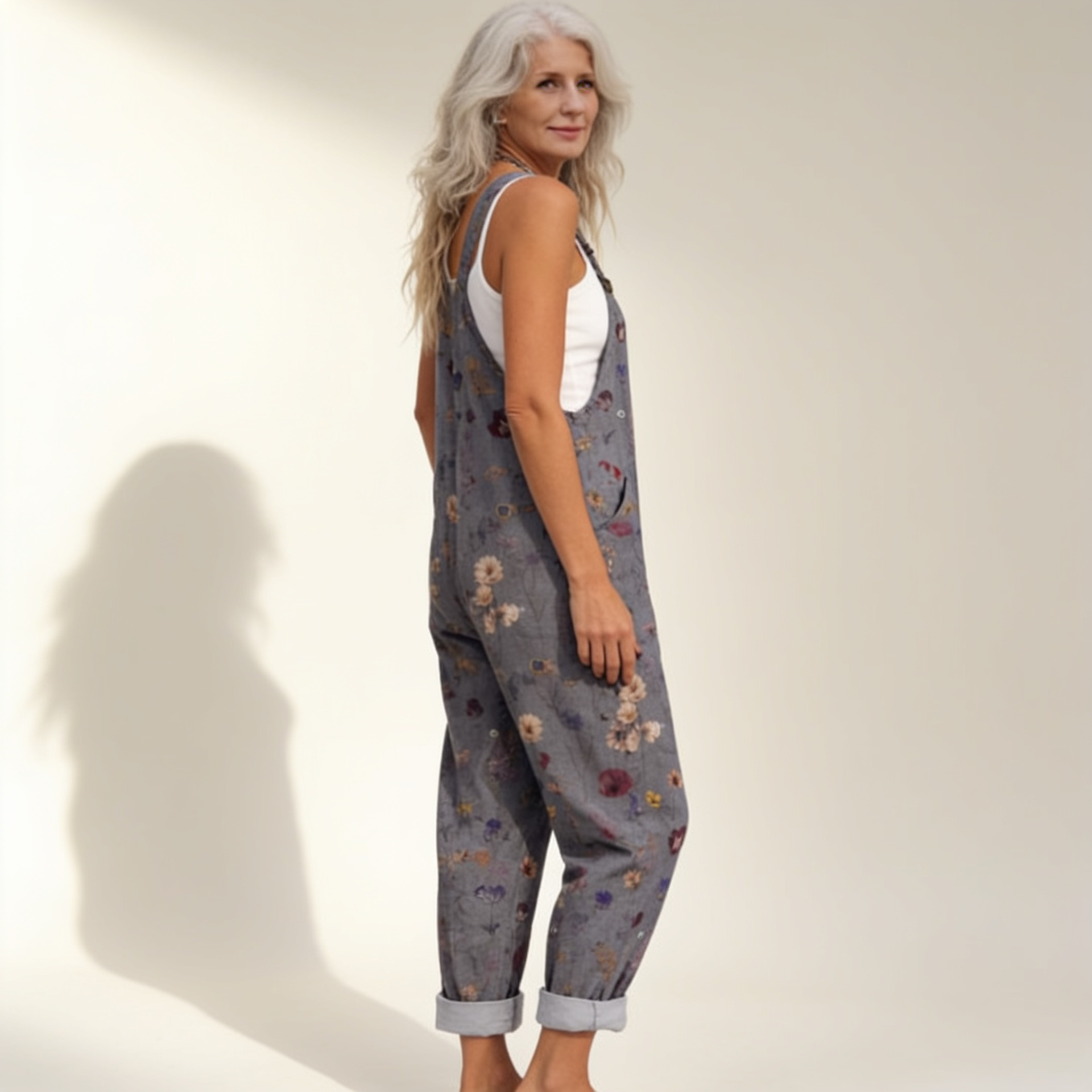 Rebecca | Peto con flores bohemias grises