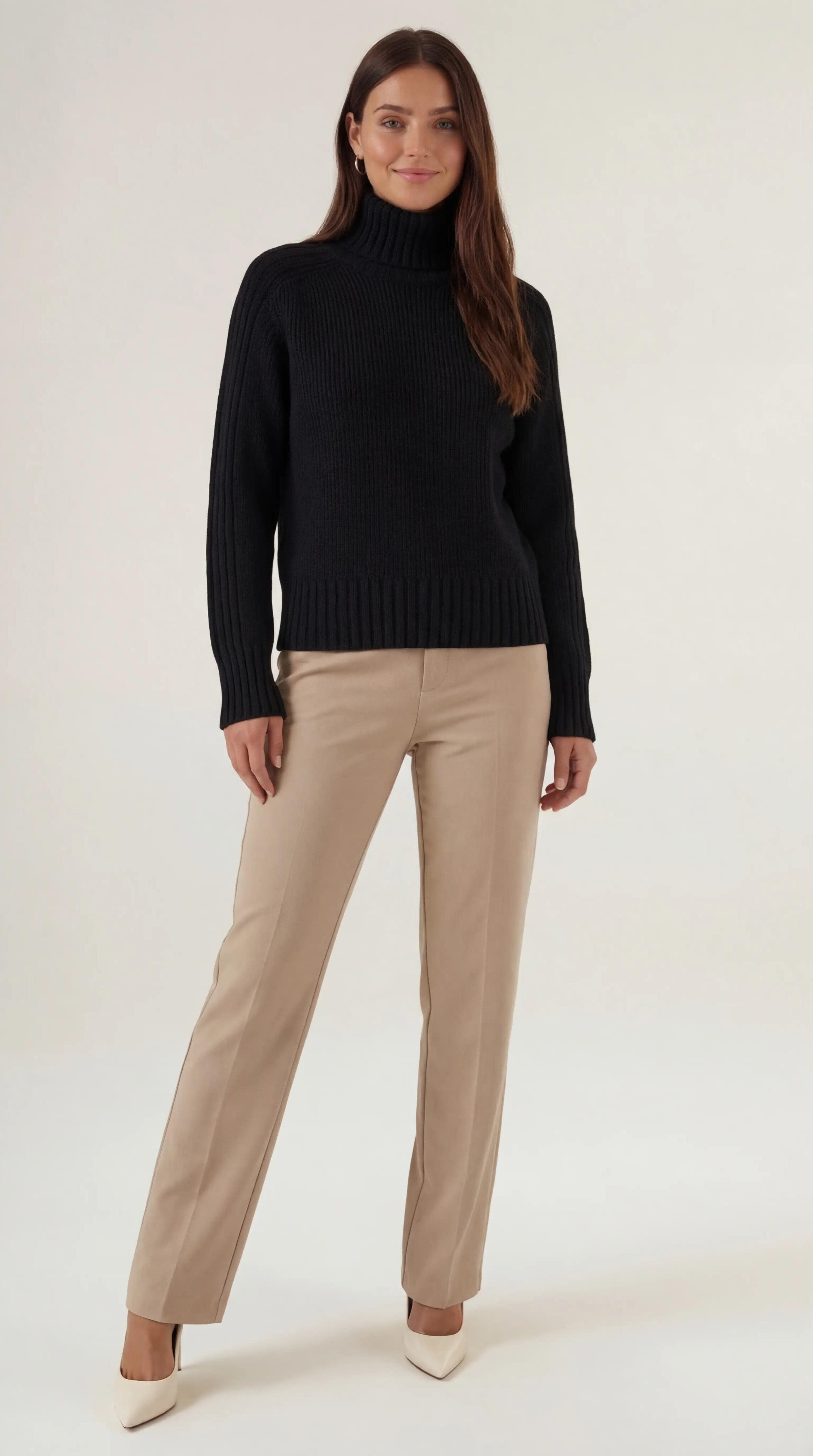Suéter Oversize Cuello Alto Sofisticado