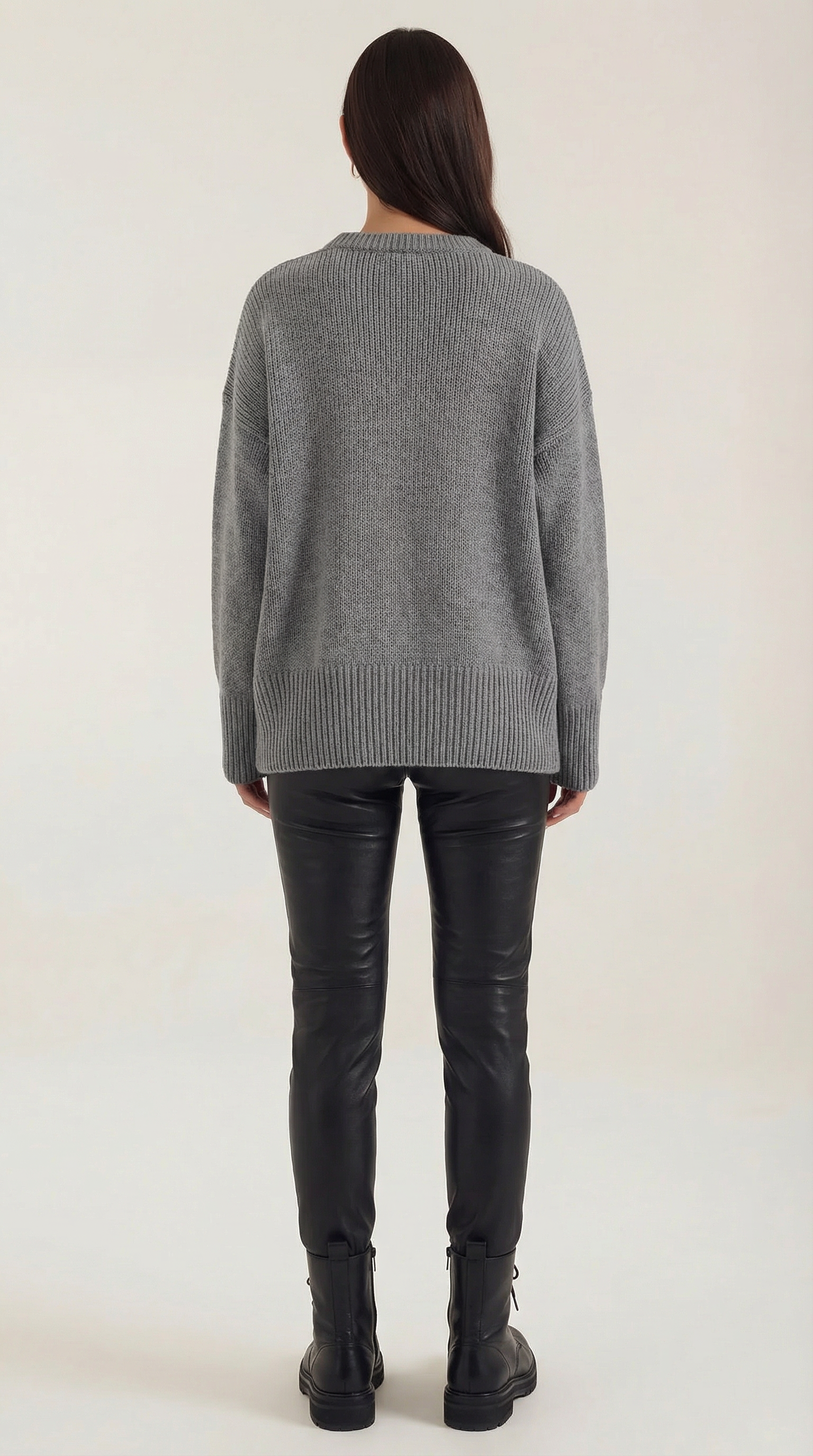 Suéter Oversize Estética Minimalista