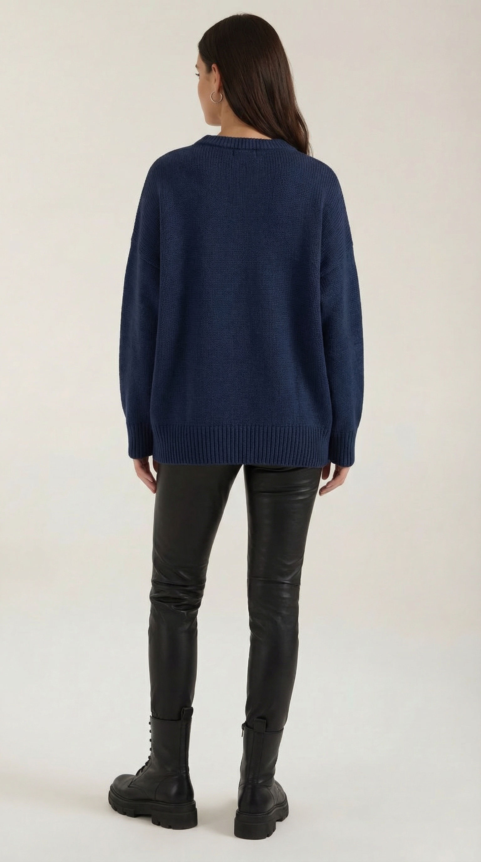 Suéter Oversize Estética Minimalista