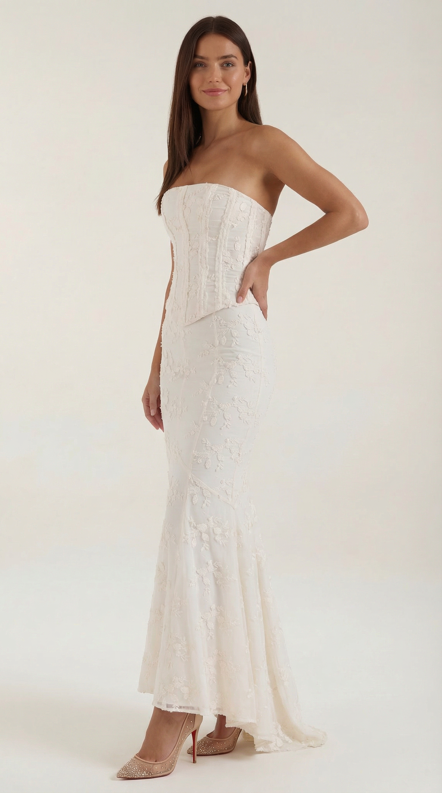 Vestido maxi con corsé estructurado