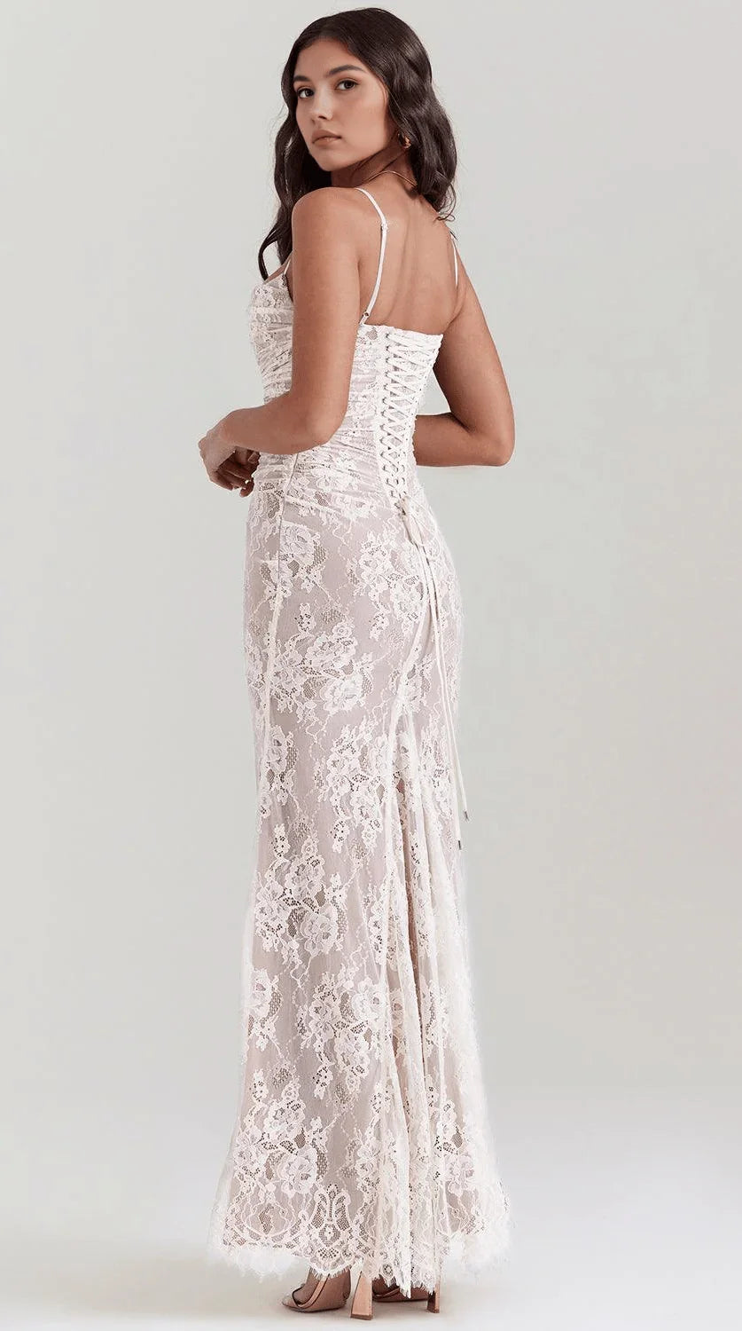 Vestido maxi de corte fluido elegante