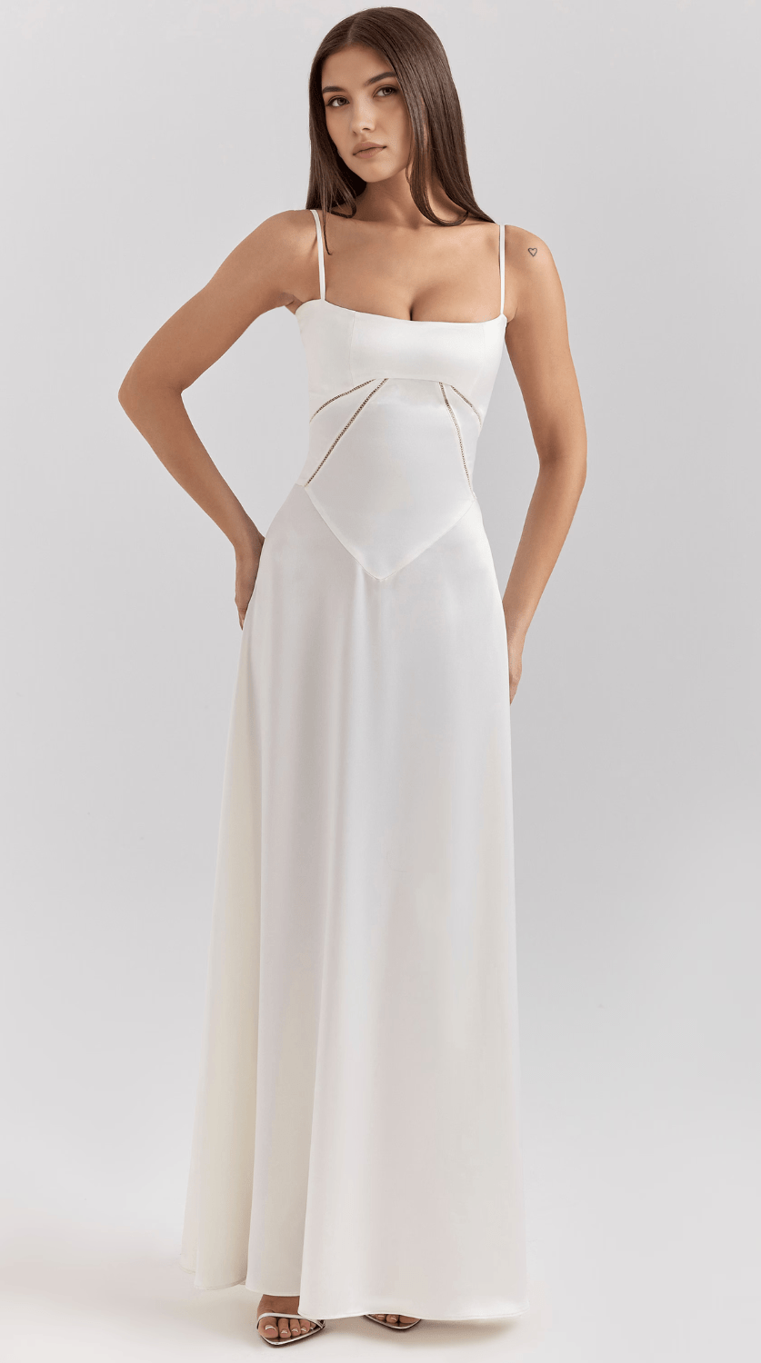 Vestido maxi de corte fluido refinado