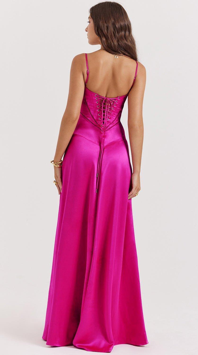 Vestido maxi de corte fluido refinado