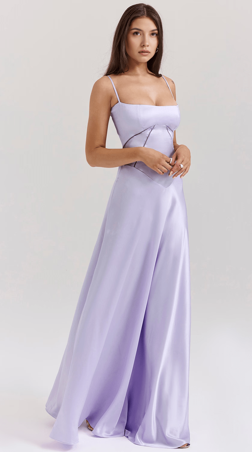 Vestido maxi de corte fluido refinado