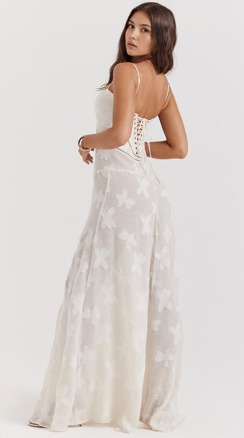 Vestido maxi de silueta fluida y drapeado