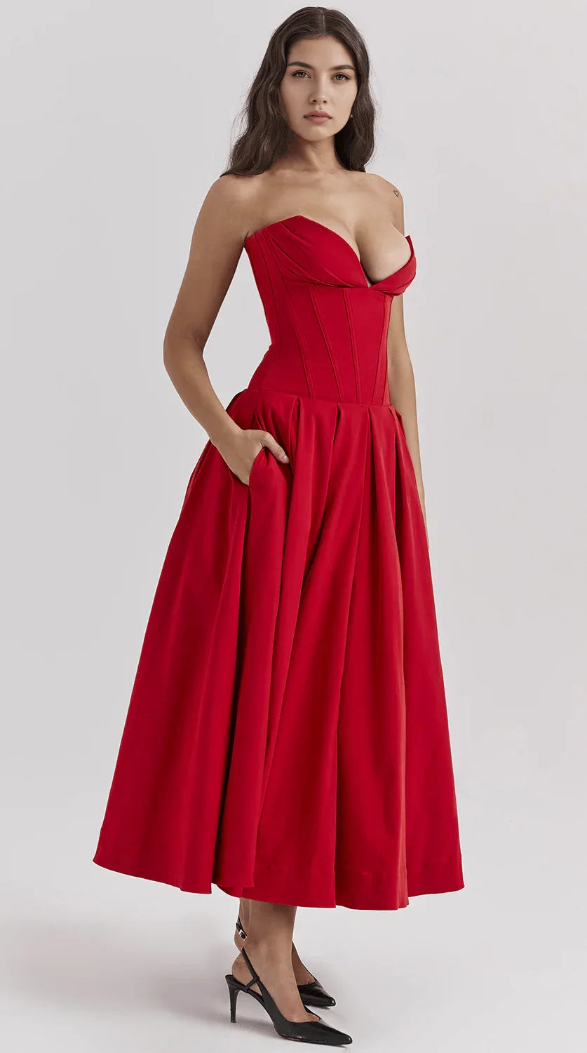 Vestido maxi fluido con detalles artesanales