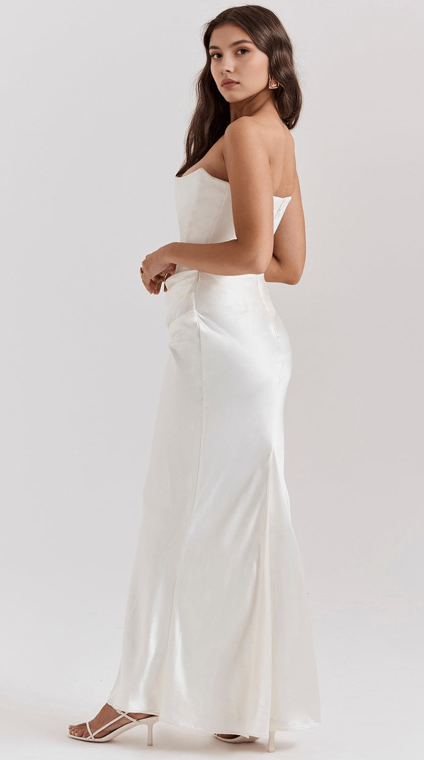 Vestido maxi fluido de caída elegante