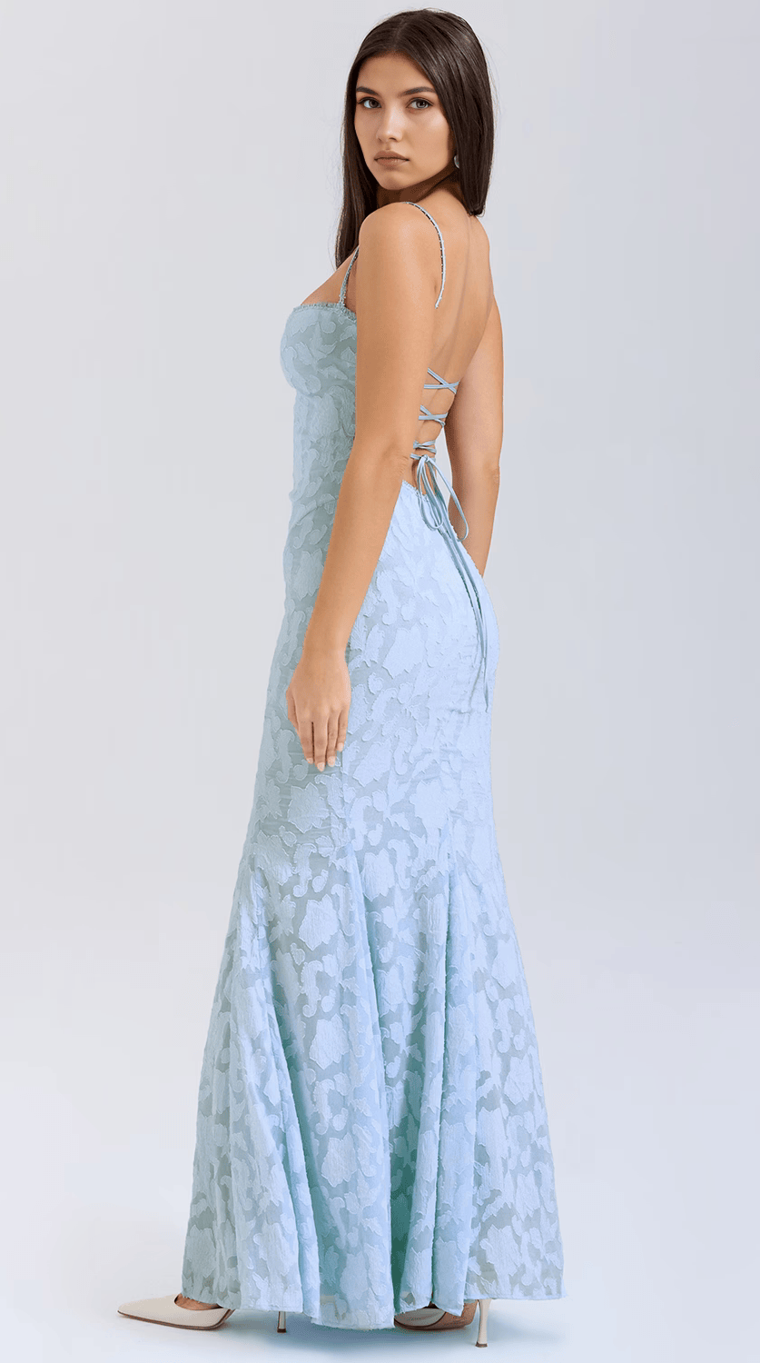 Vestido maxi fluido de silueta premium