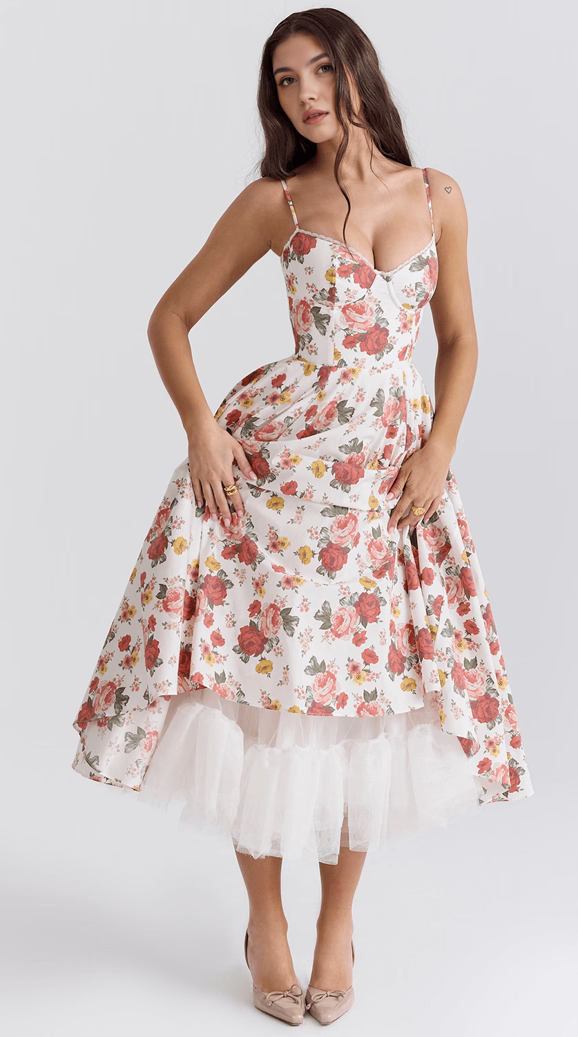 Vestido midi de silueta drapeada