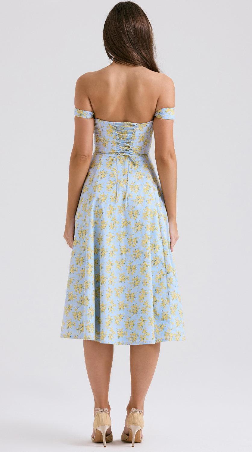 Vestido midi drapeado de silueta atemporal