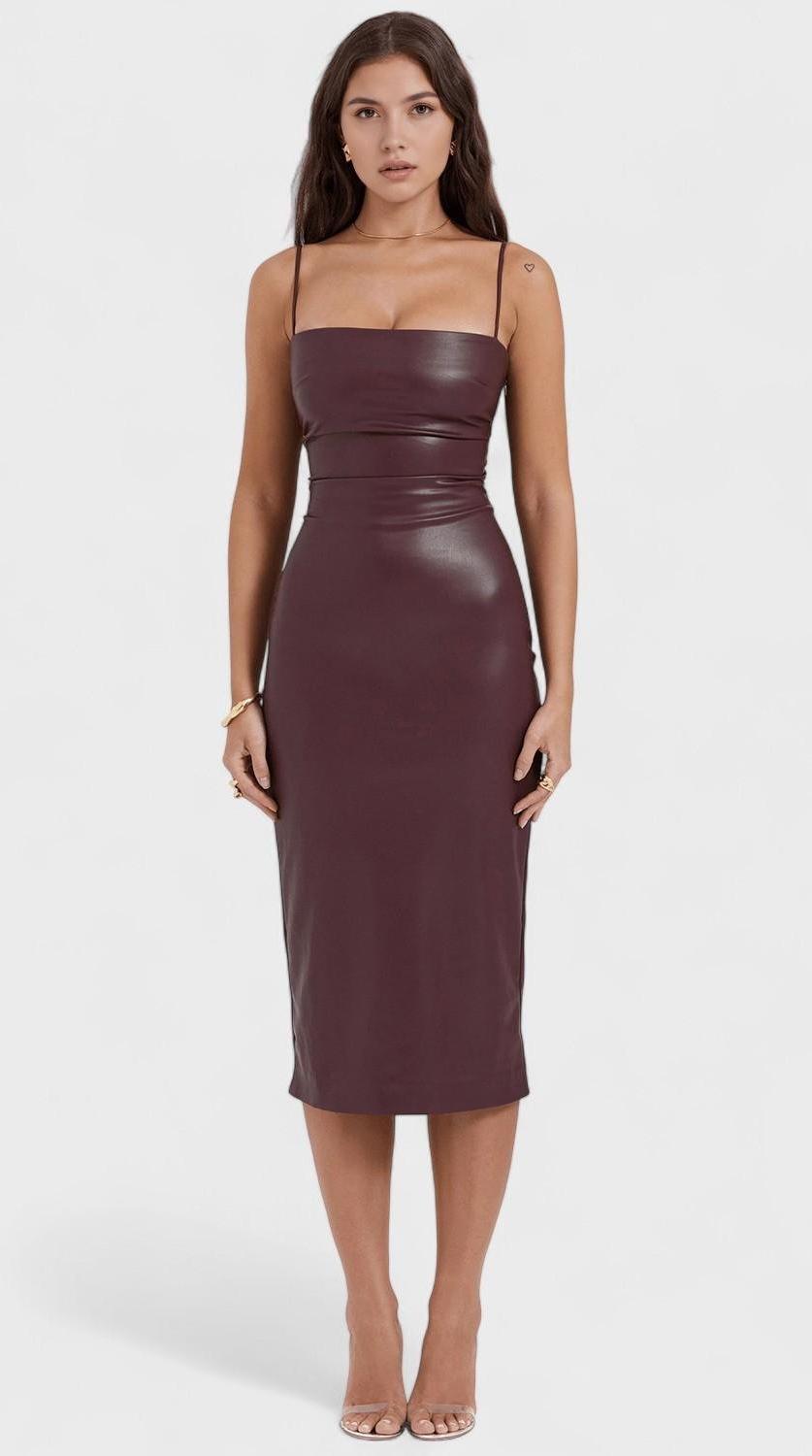 Vestido midi drapeado de silueta fluida
