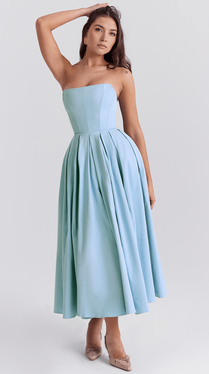 Vestido midi fluido con movimiento natural