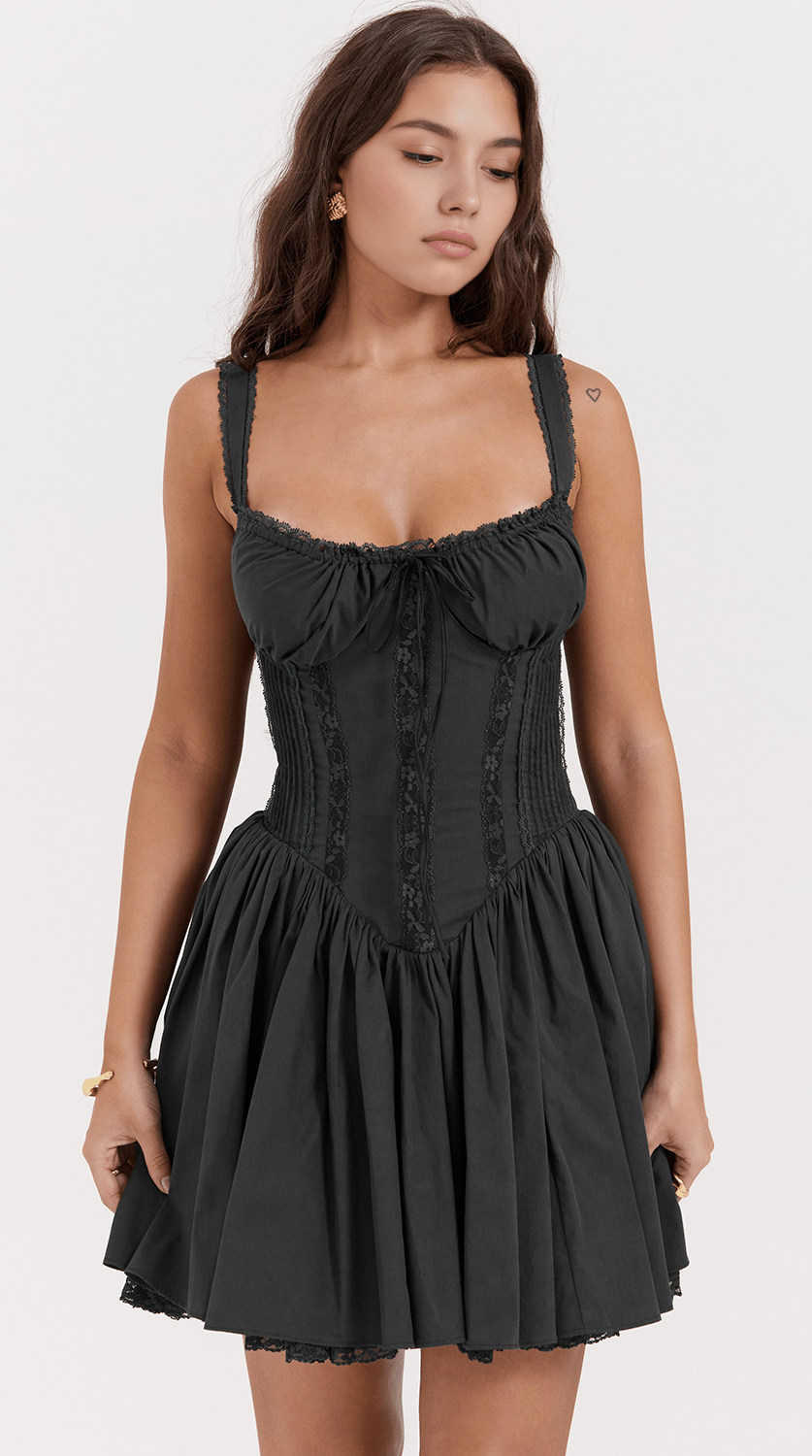 Vestido mini bustier versátil para diario y eventos